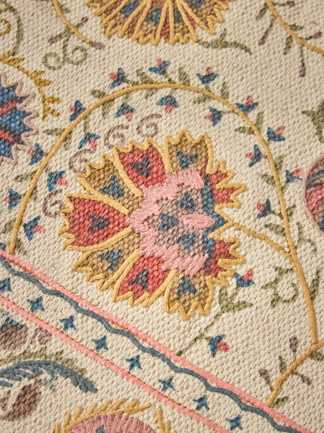 Bestickter Baumwollteppich « Flore » – XL