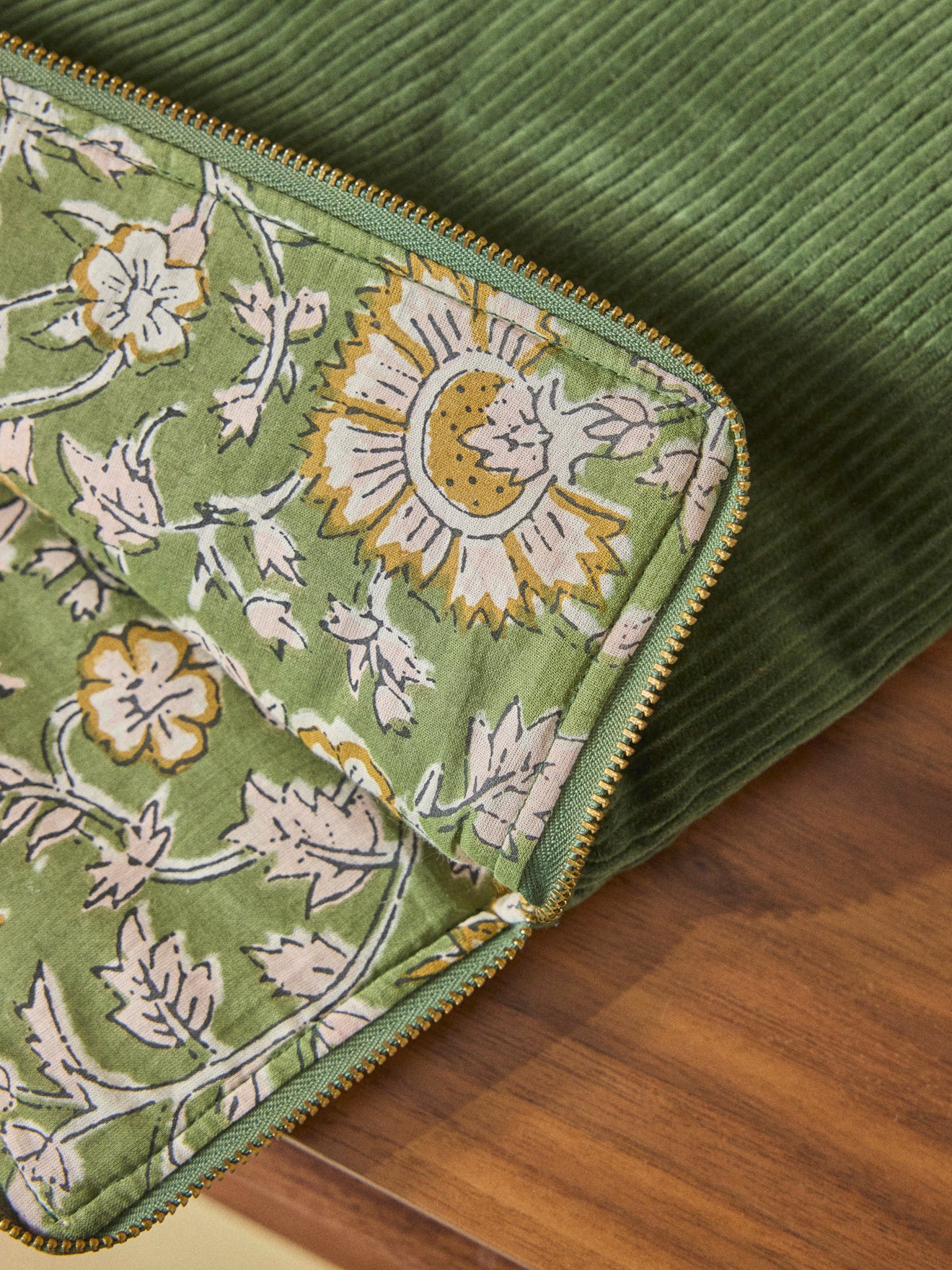 Laptoptasche aus Corduroy