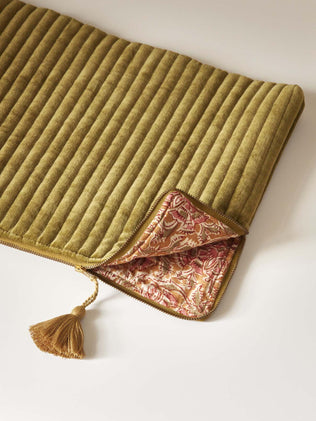 Pochette ordinateur velours