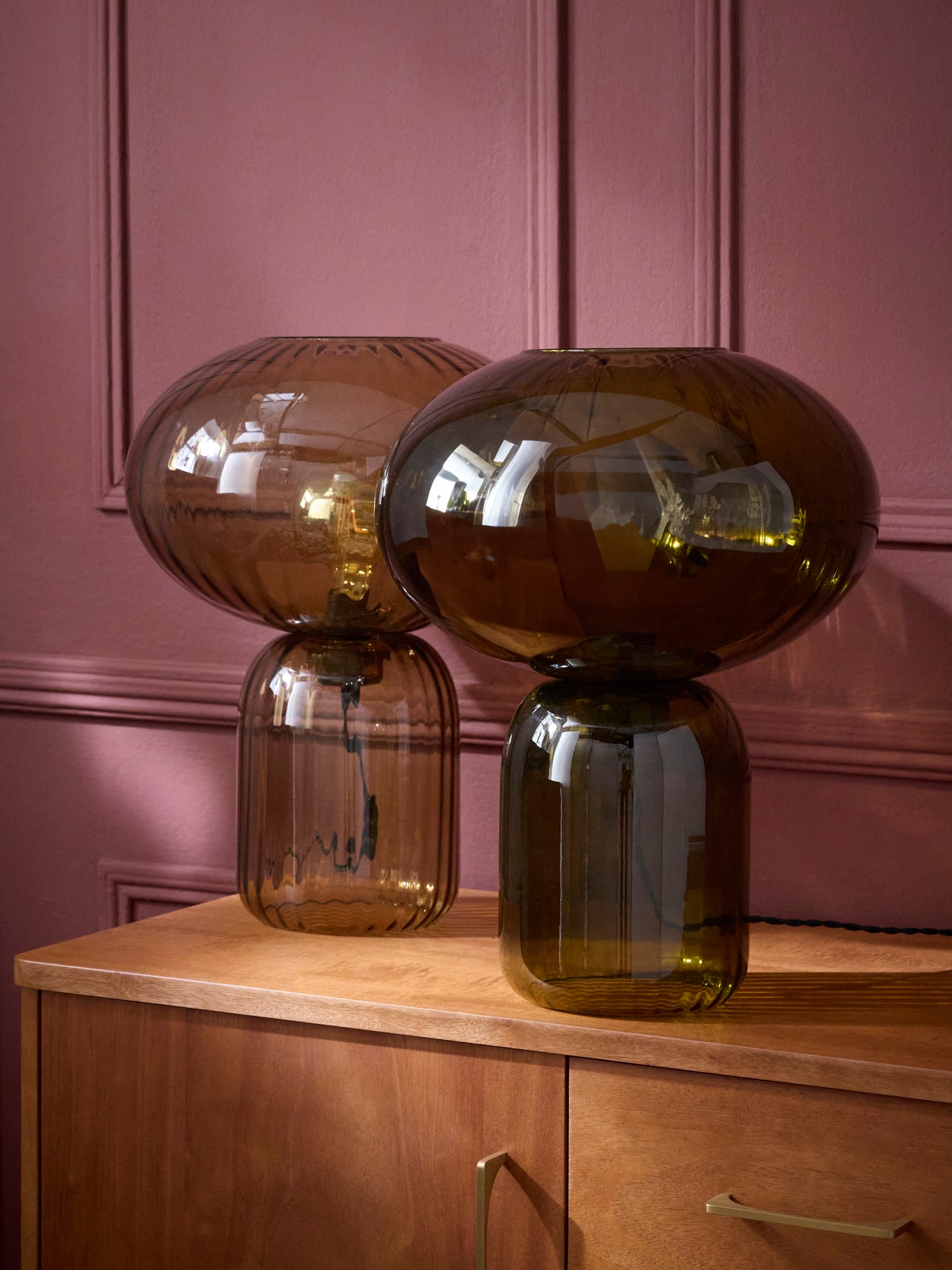 XL-Lampe Martin aus gemeißeltem Glas