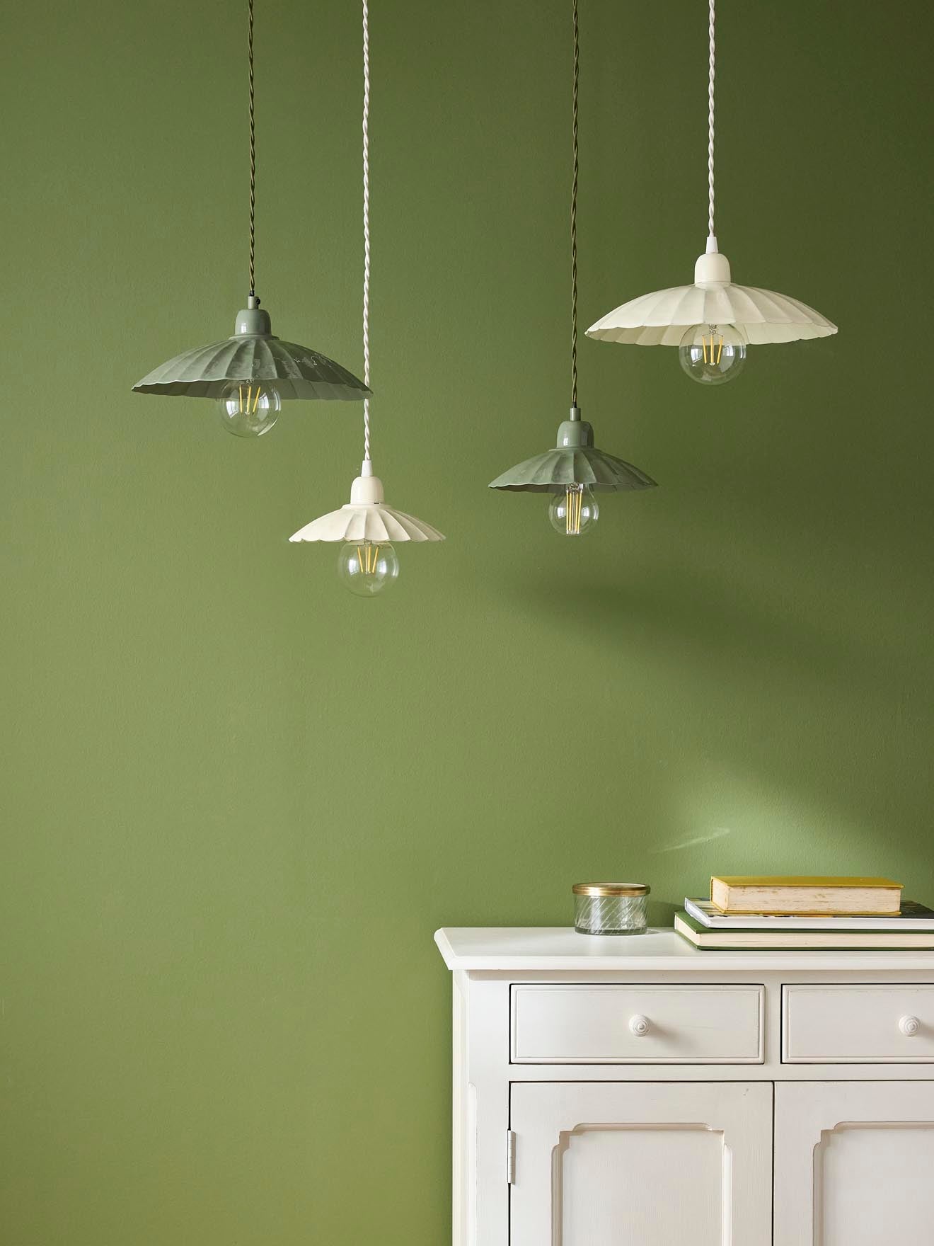 Hängeleuchte Aline aus emailliertem Metall - kleines Modell