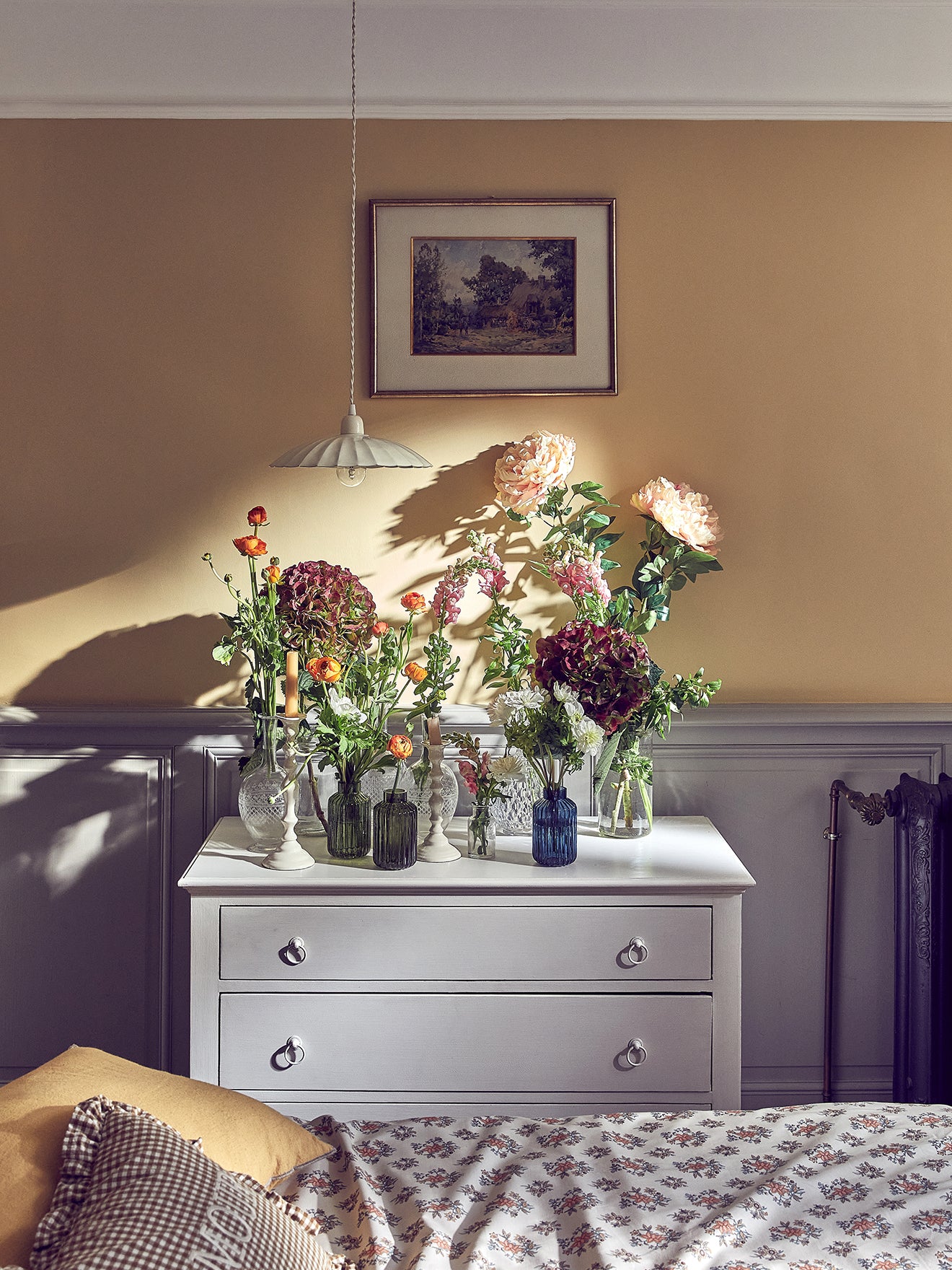 Hängelampe Aline aus emailliertem Metall - großes Modell