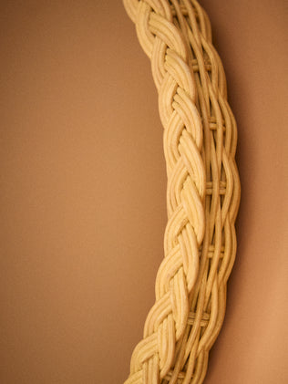 Miroir en rotin tressé