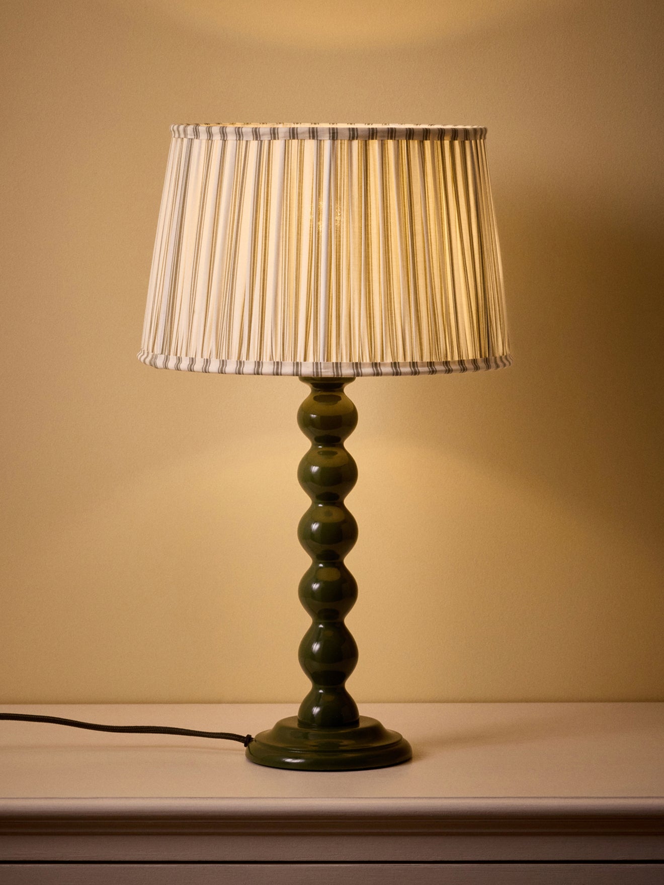 Lampenfuss aus Holz – mittleres Modell Bertille