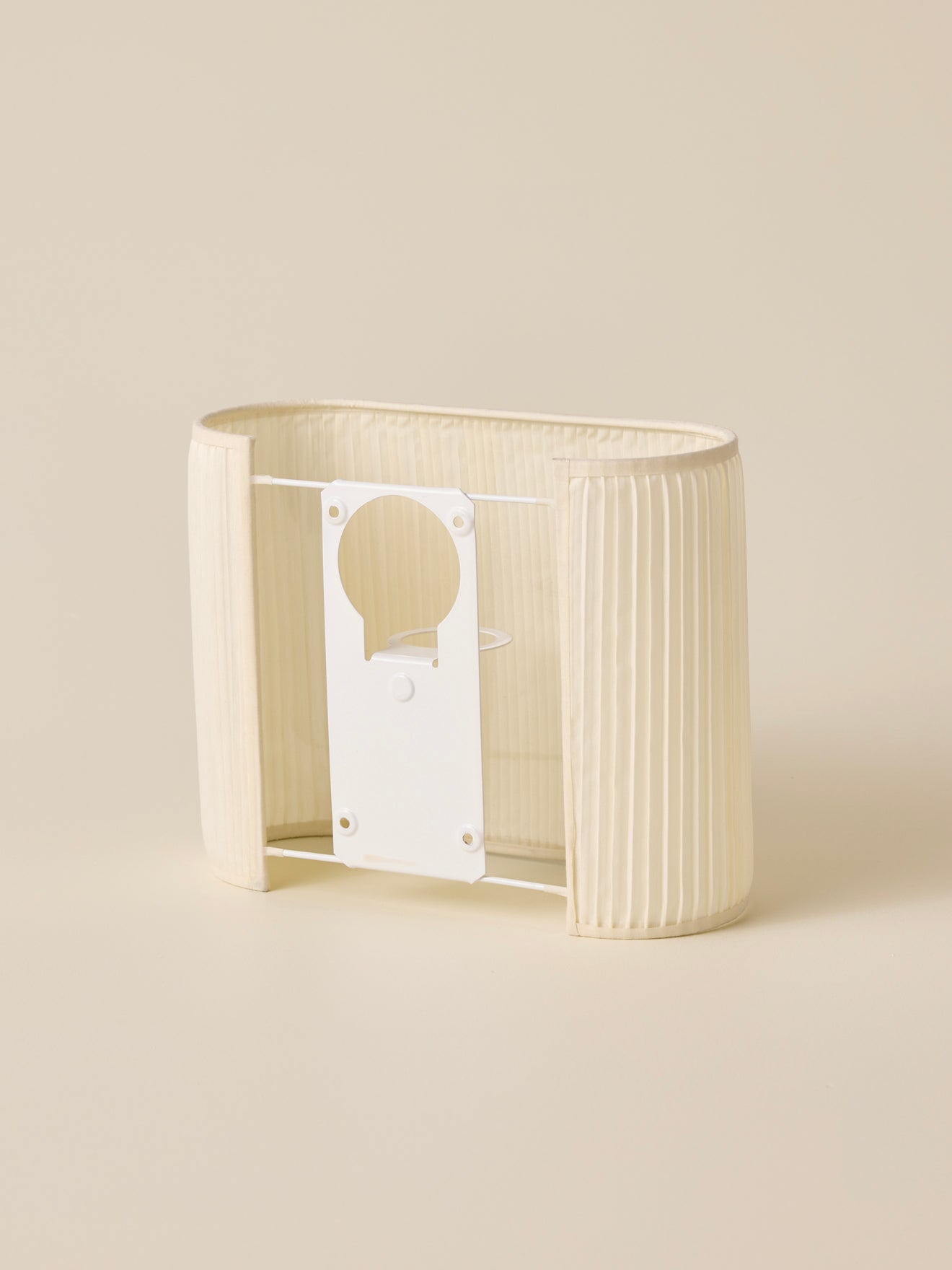 Ovale Plissee-Wandleuchte