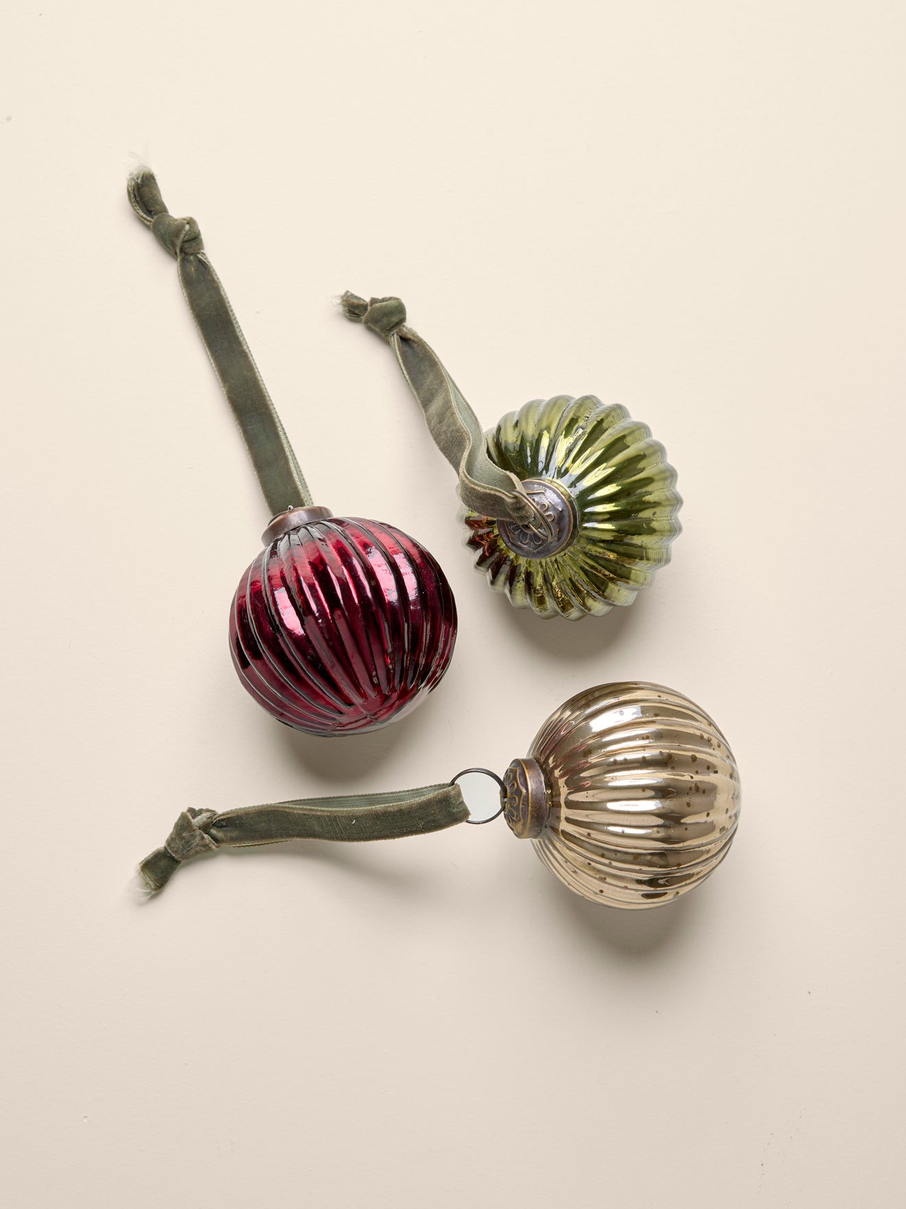 Boule de Noël en verre strié par lot de 3