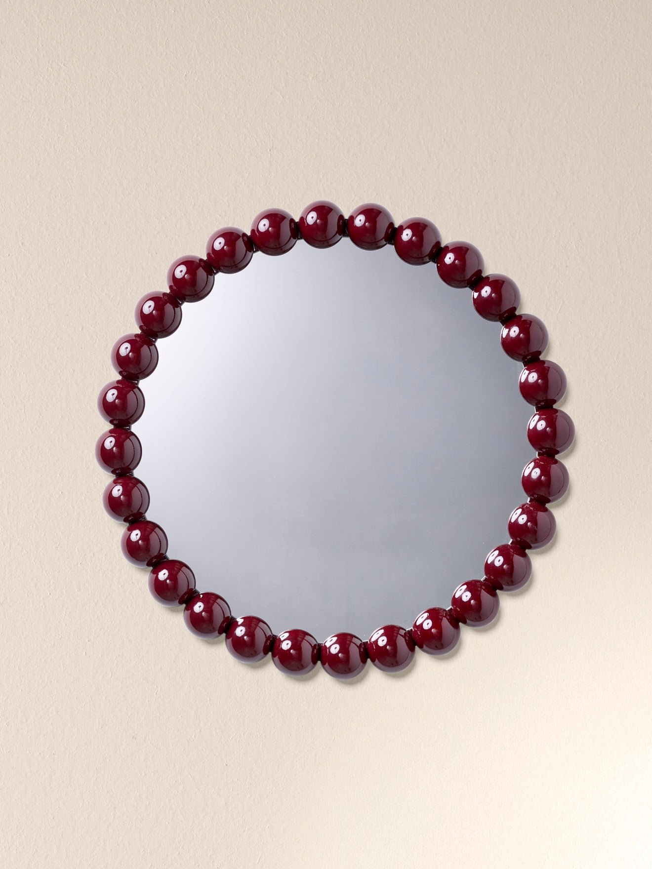Runder Spiegel mit Rahmen aus Holzkugeln