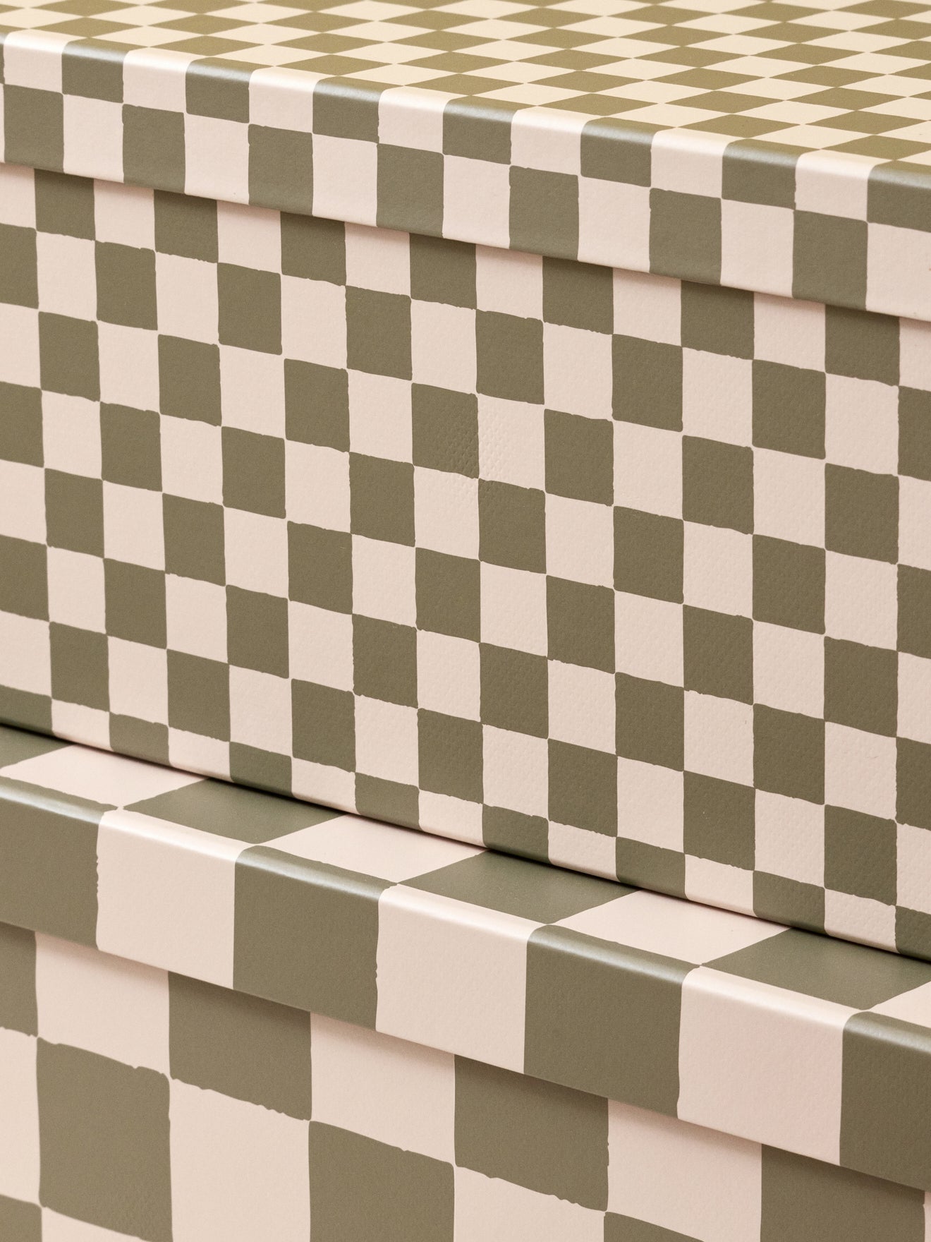 Aufbewahrungsboxen mit Schachbrettmuster im 2er-Set