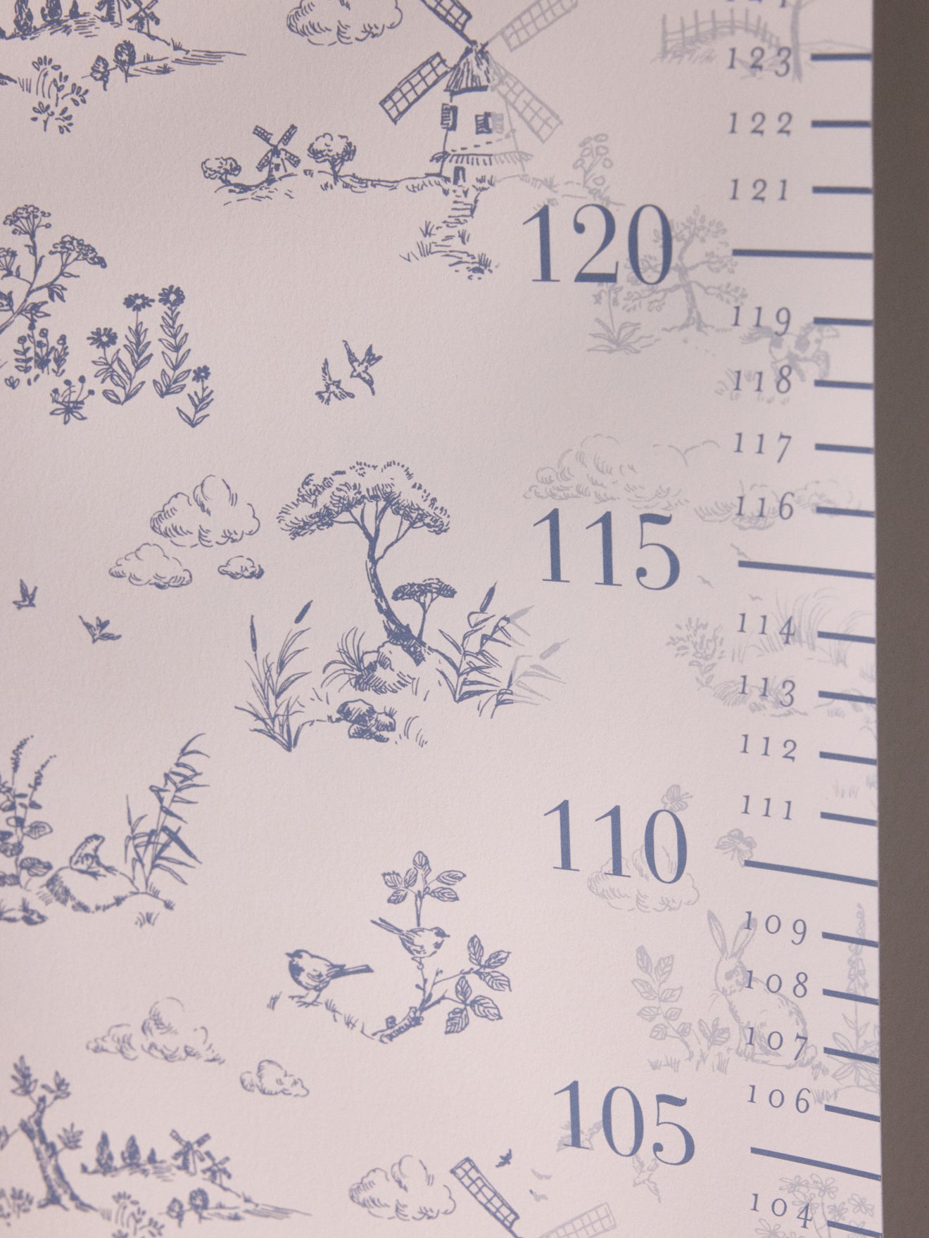 Messlatte im Toile-de-Jouy-Stil von Cotton Bird