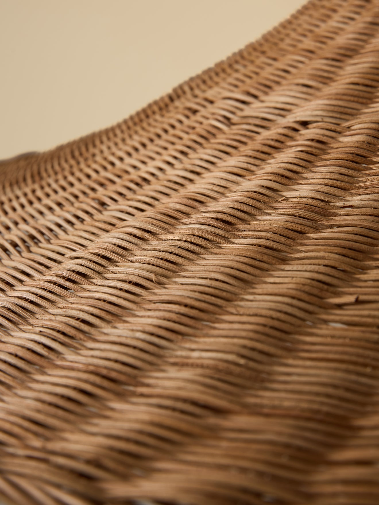 Grosser Lampenschirm aus Rattan