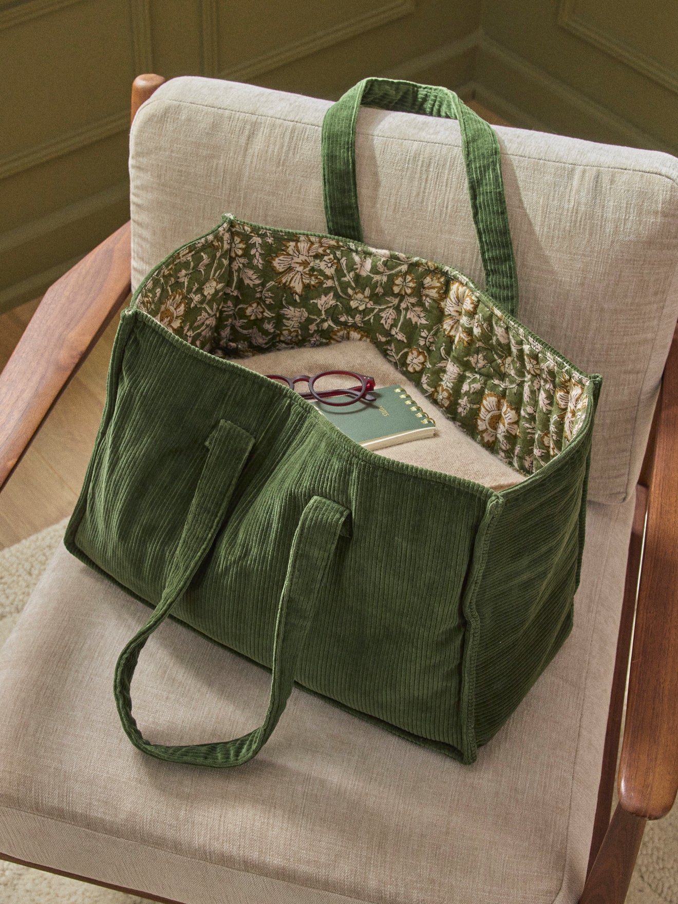 Gepolstertes Taschen-Cabinet aus Cordurastoff