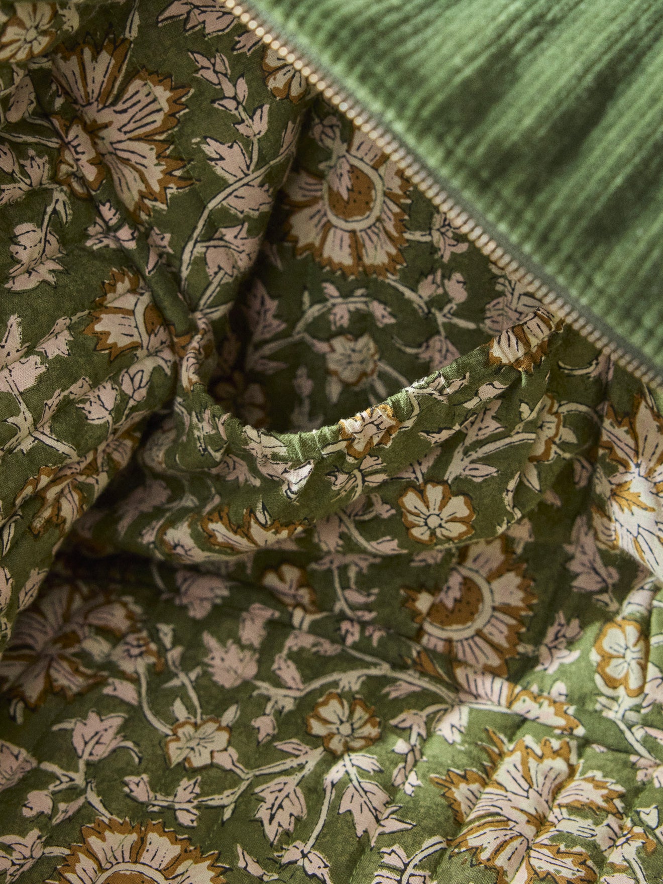 Sac Wochenende gesteppt aus Corduroy