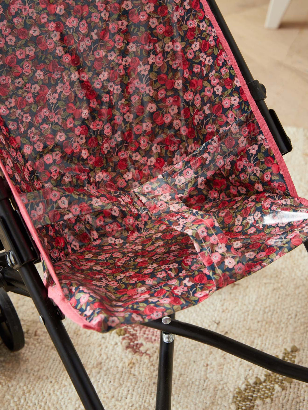 Poussette Mae tissu Liberty - Collection Cyrillus X Minikane