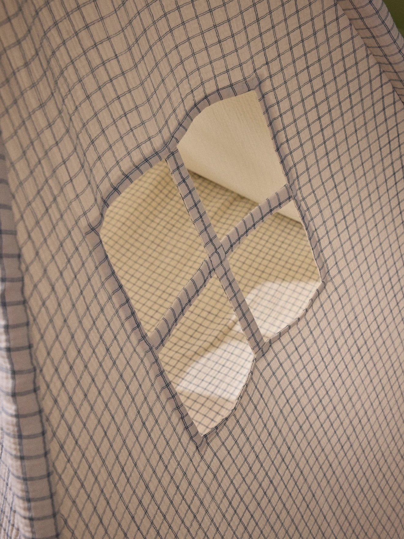 Kinder-Zelt Charly aus Baumwollgaze