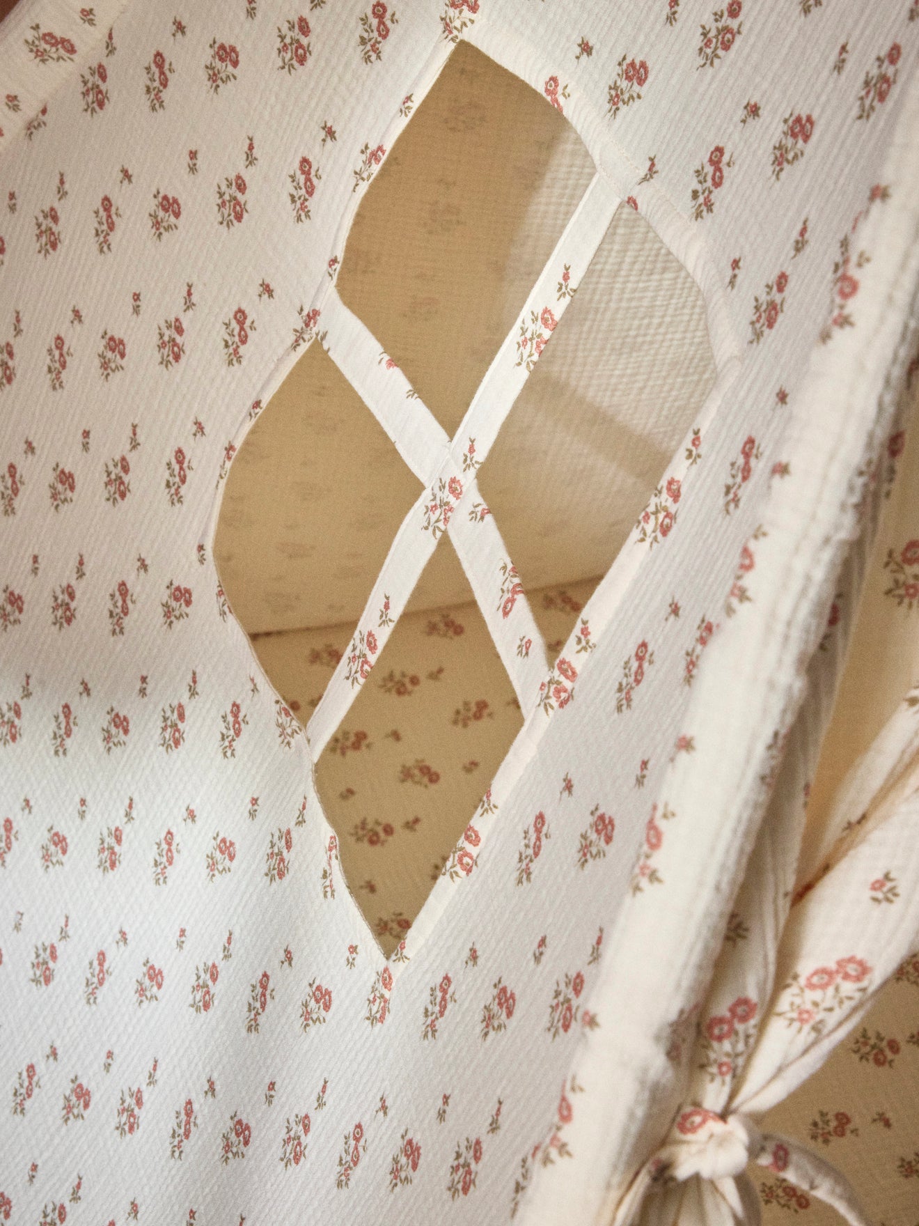 Kinder-Zelt Charly aus Baumwollgaze