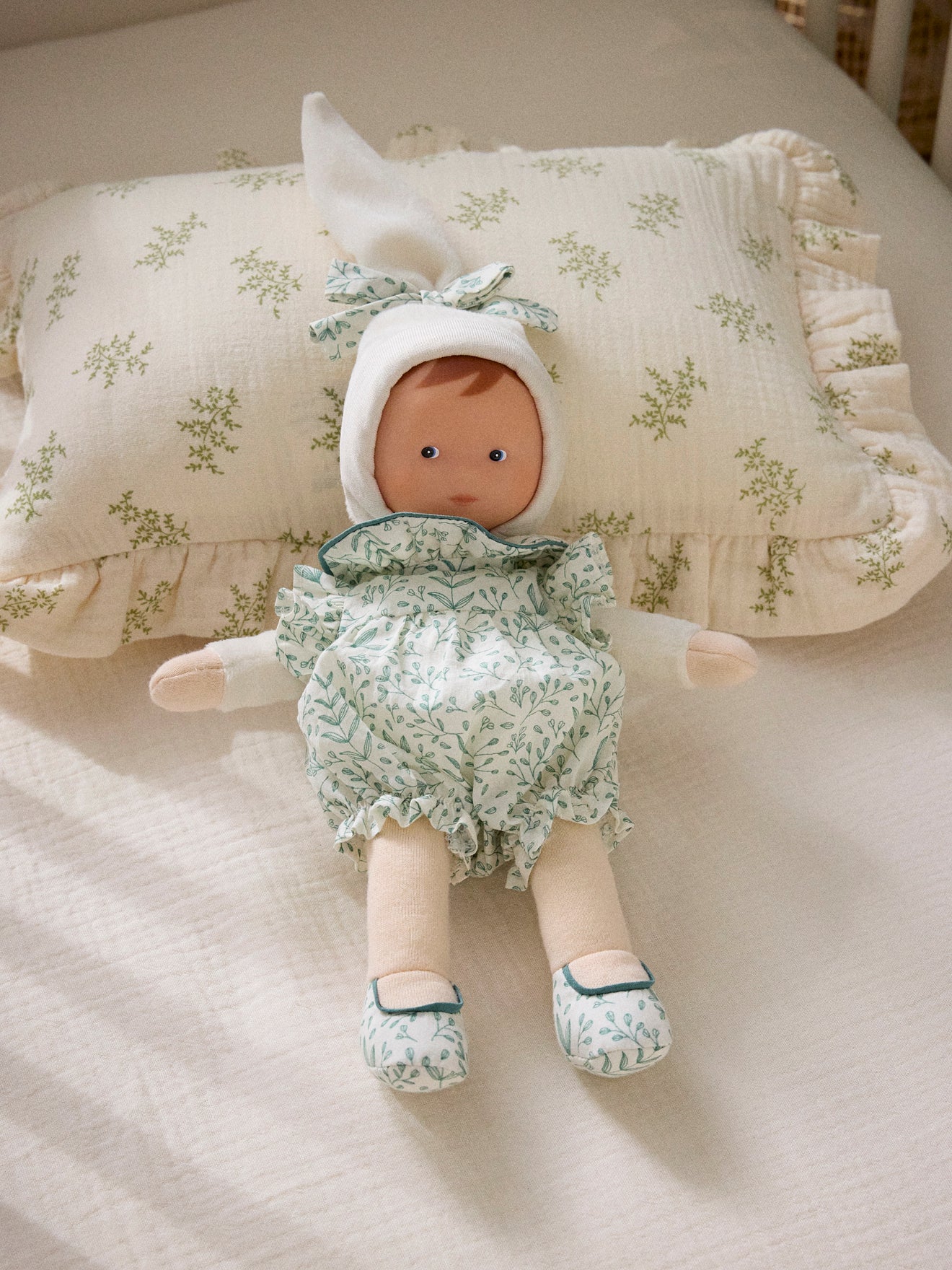 Kuschelige Puppe Mademoiselle Corolle – CYRILLUS & COROLLE