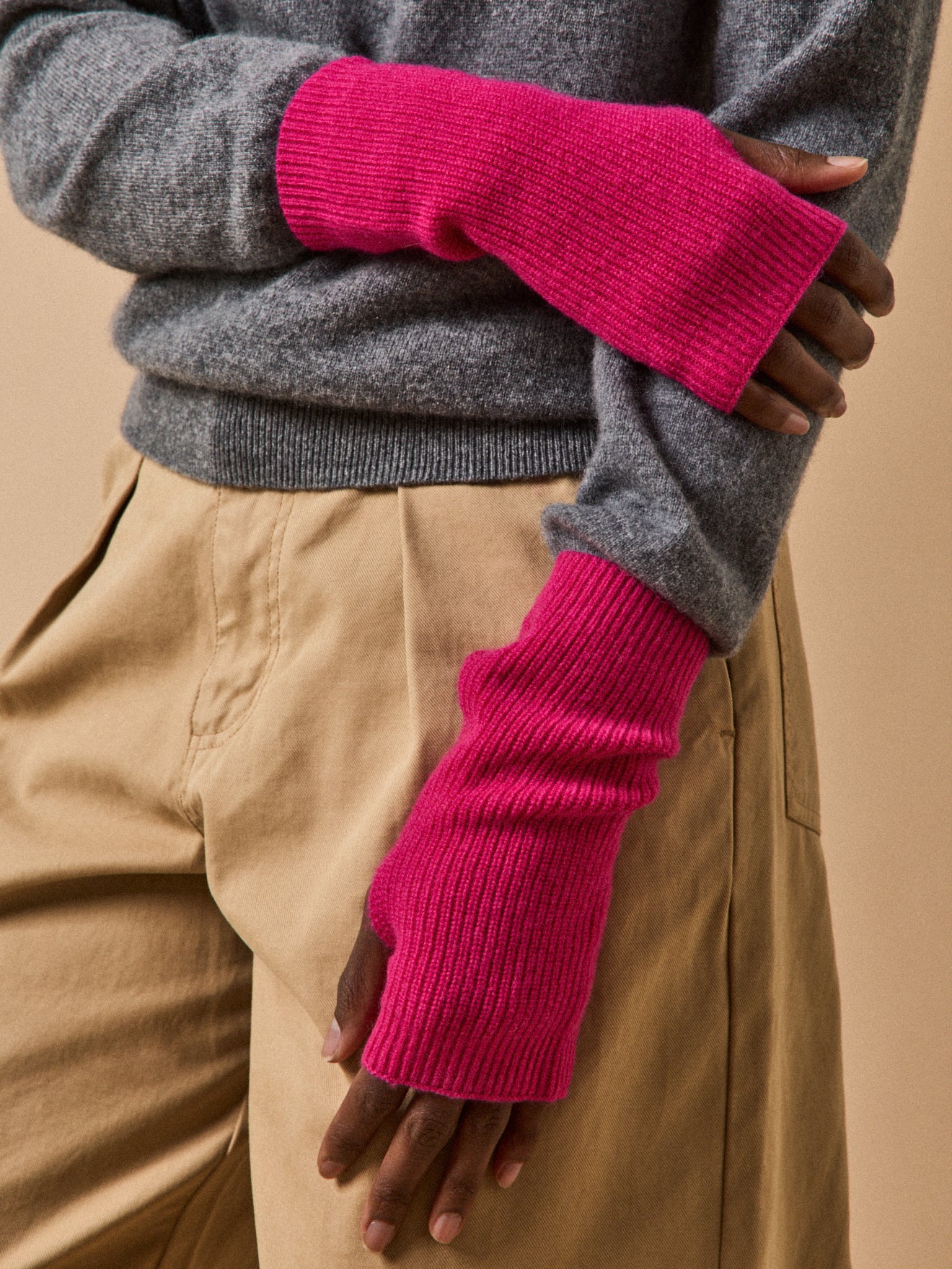 Fingerlose Handschuhe aus Wolle und Kaschmir für Damen