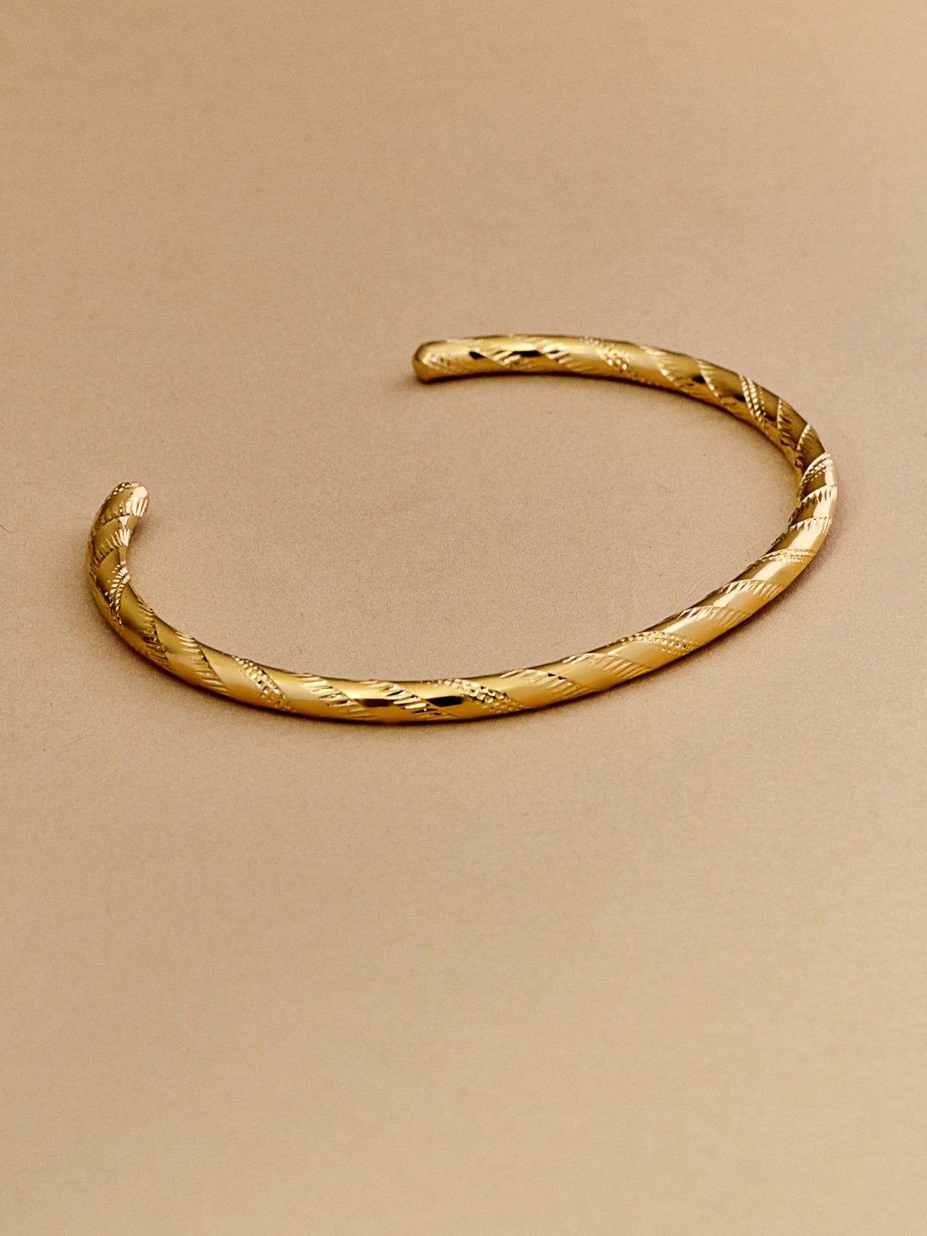 Armreif « Debbie » – Cyrillus X Chic Alors-Kollektion