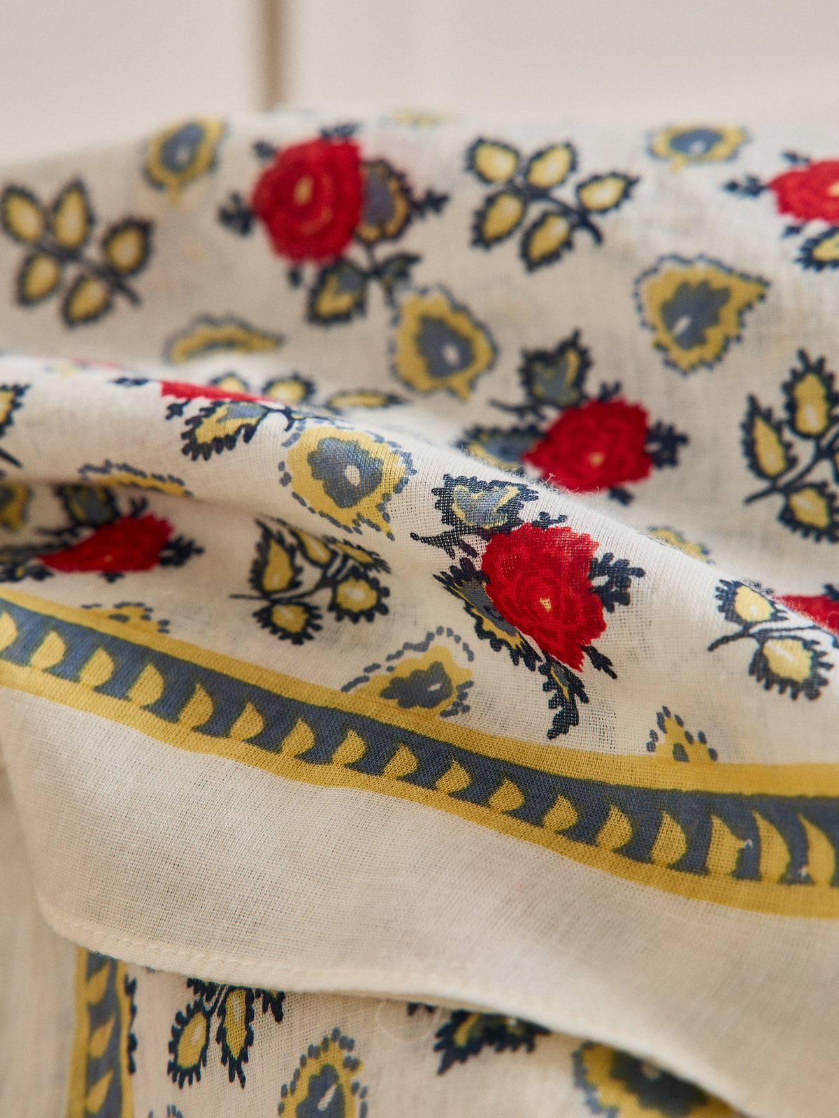 Foulard femme imprimé fleuri coton biologique