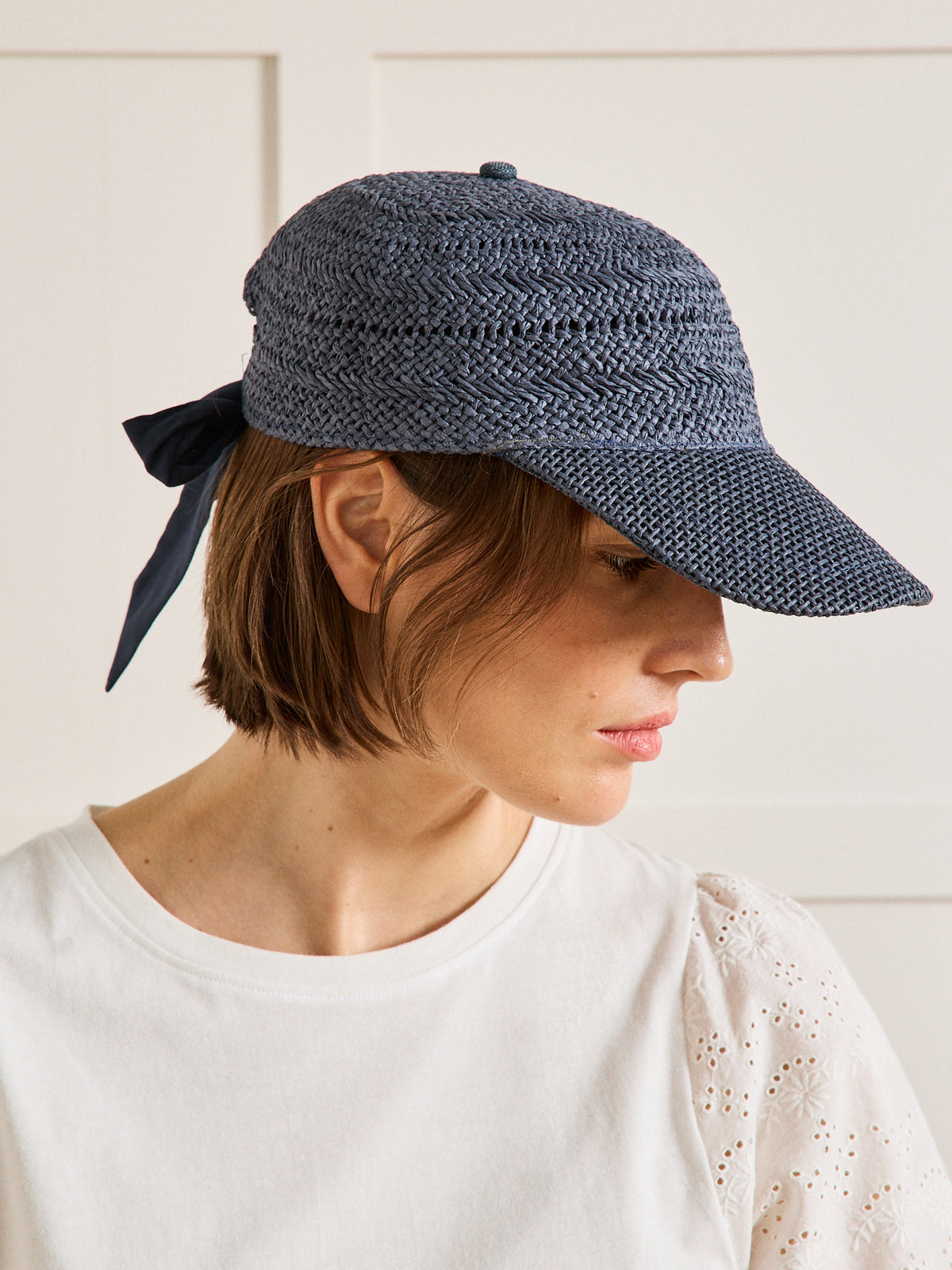 Casquette en raphia femme