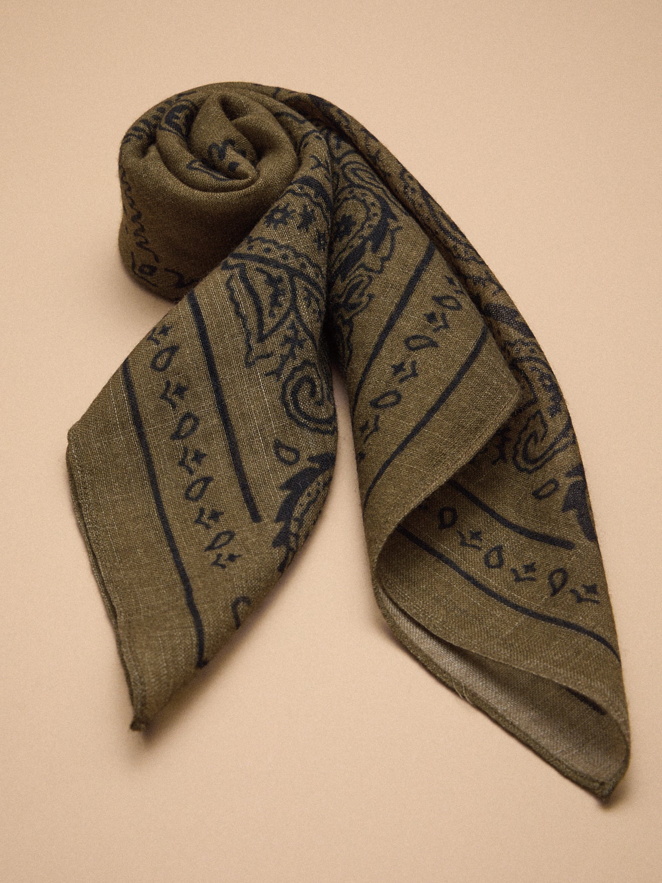 Unisex-Bandana aus Wollstoff mit Print