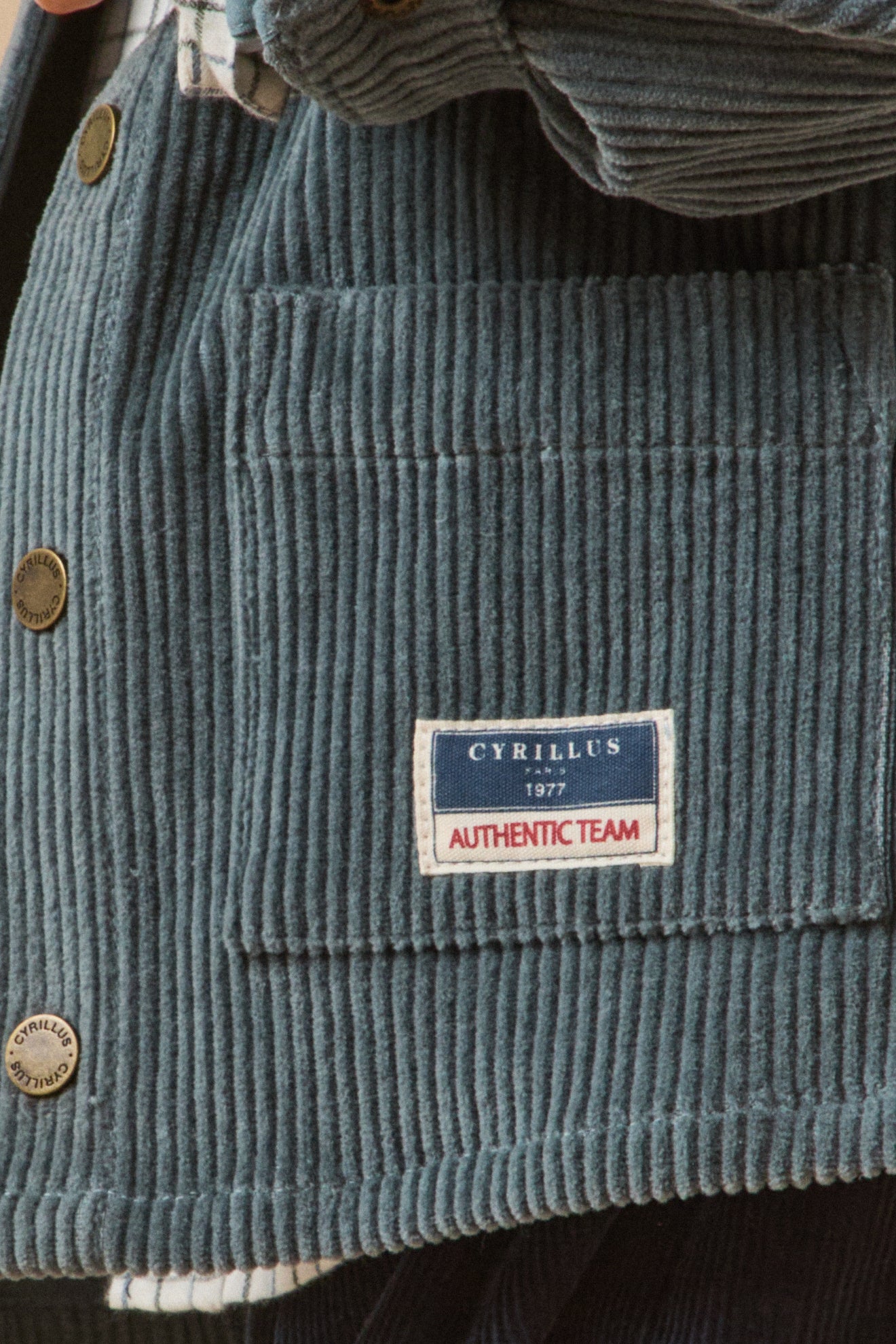 Baby-Overshirt aus Cordsamt