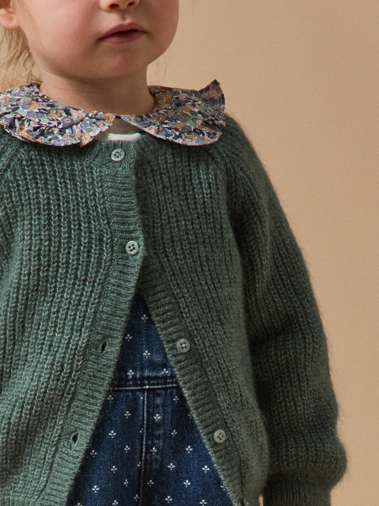 Baby-Cardigan aus Perlmuster-Strick, Wolle und Mohair