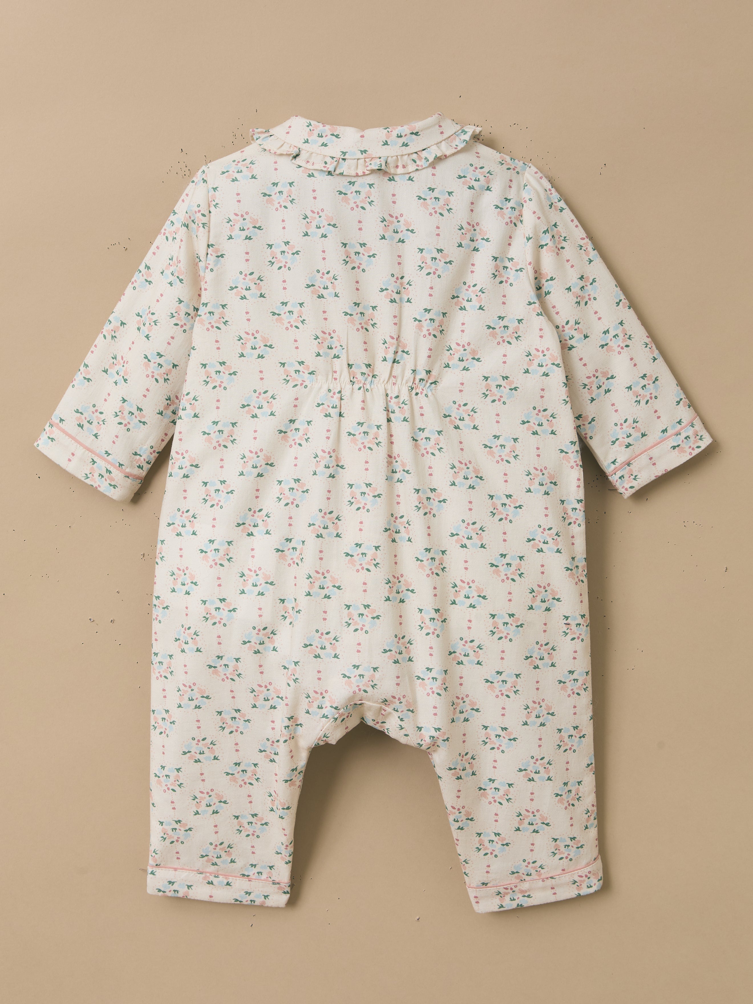 Babyschlafer mit Rosemary-Blumenmuster