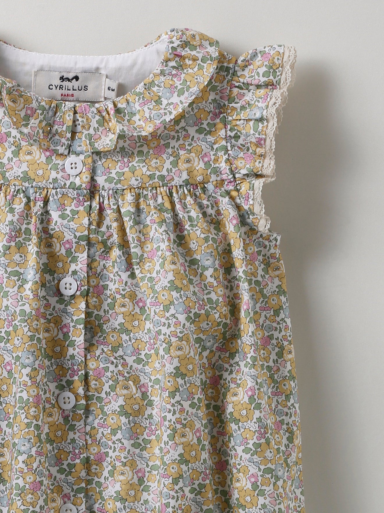 Baby-Overall aus Liberty®-Stoff