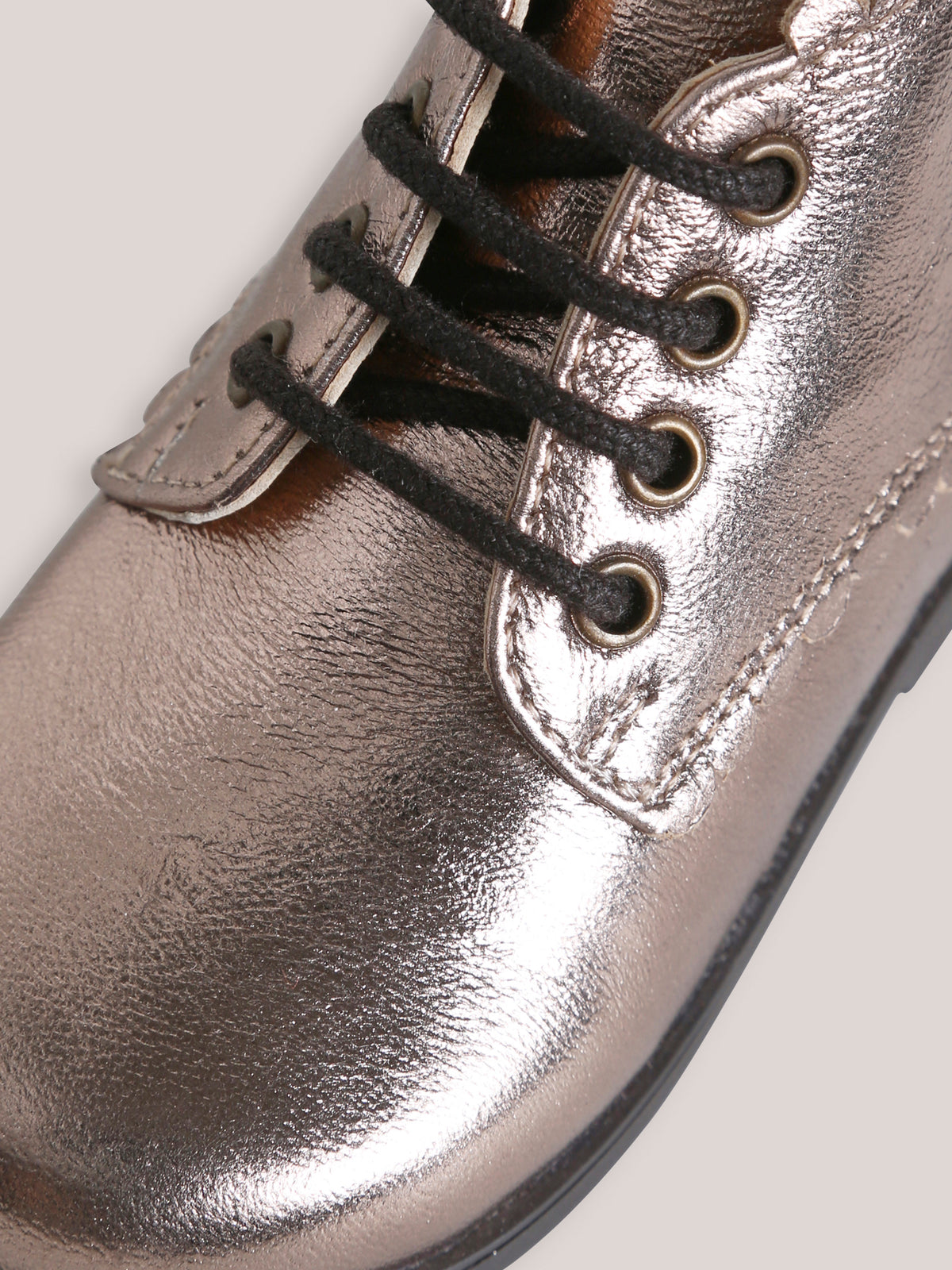Bottines irisées en cuir bébé