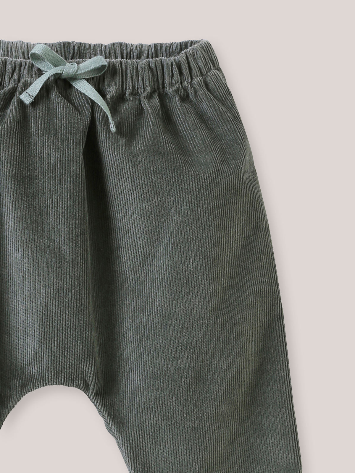 Baby-Pluderhose aus Velours