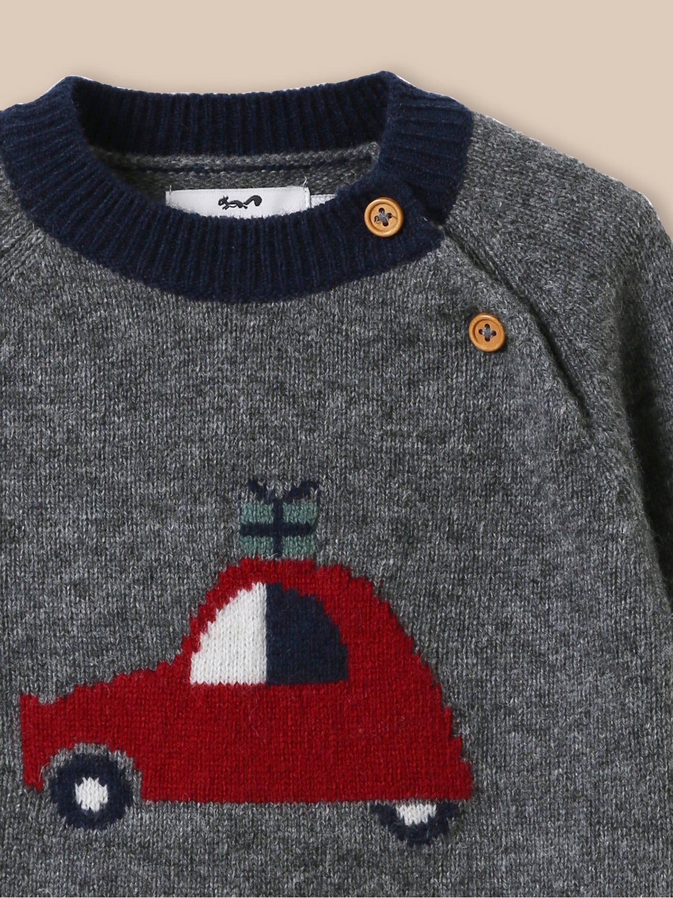 Pull bébé en laine