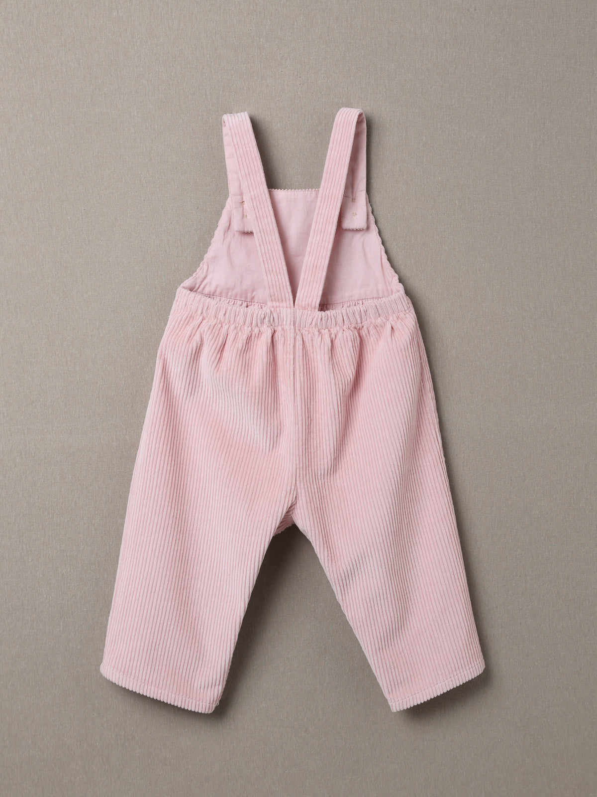 Baby-Latzhose aus Velours
