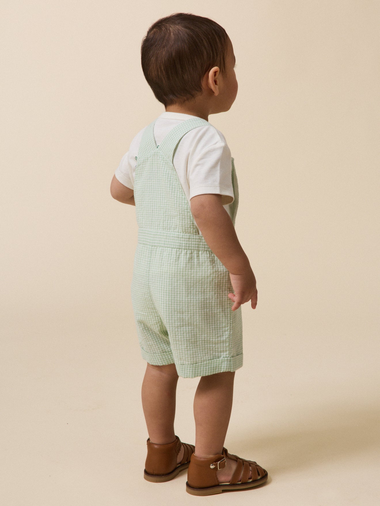 Baby-Latzshorts mit Vichy-Karos