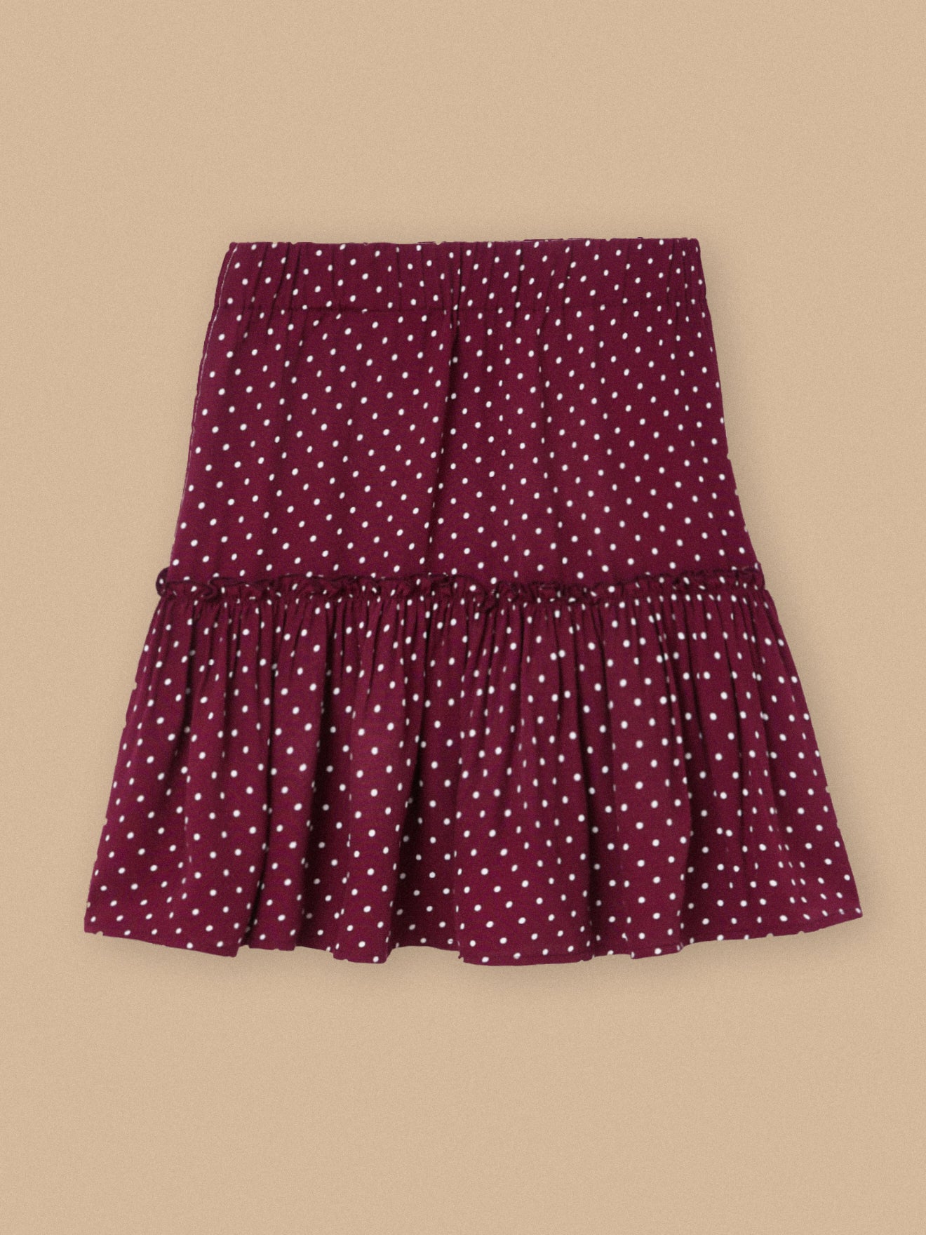 Mädchenrock mit Punkten