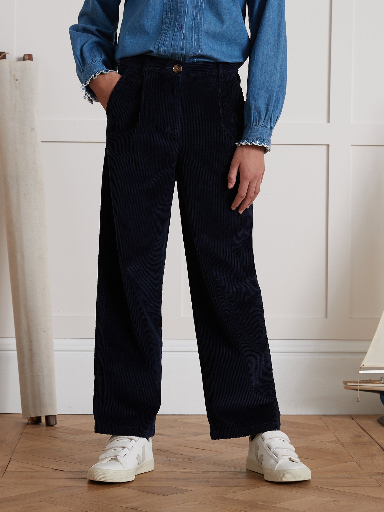 Mädchen-Schlaghose aus Velours