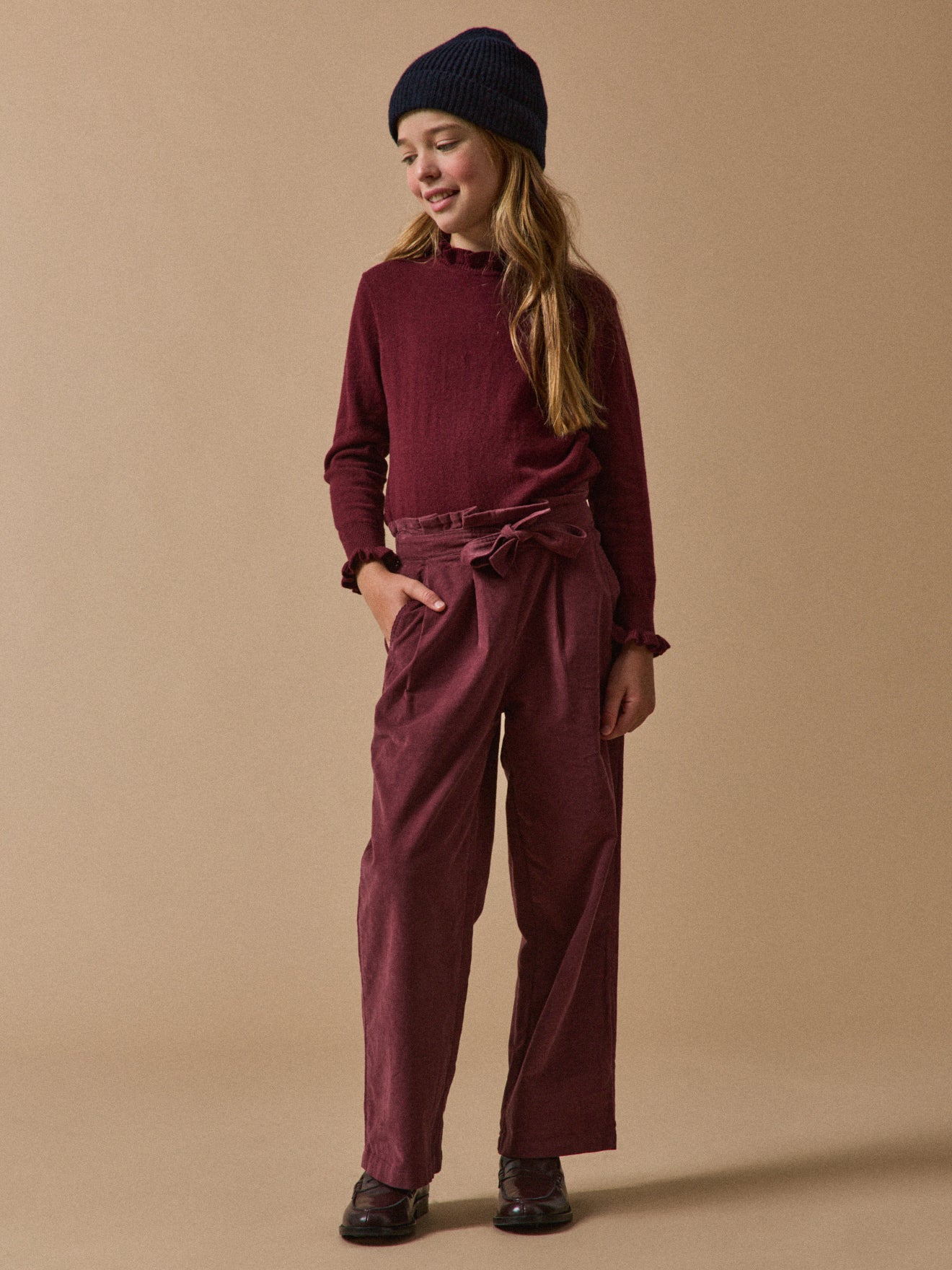 Mädchenhose, weit, aus Velours