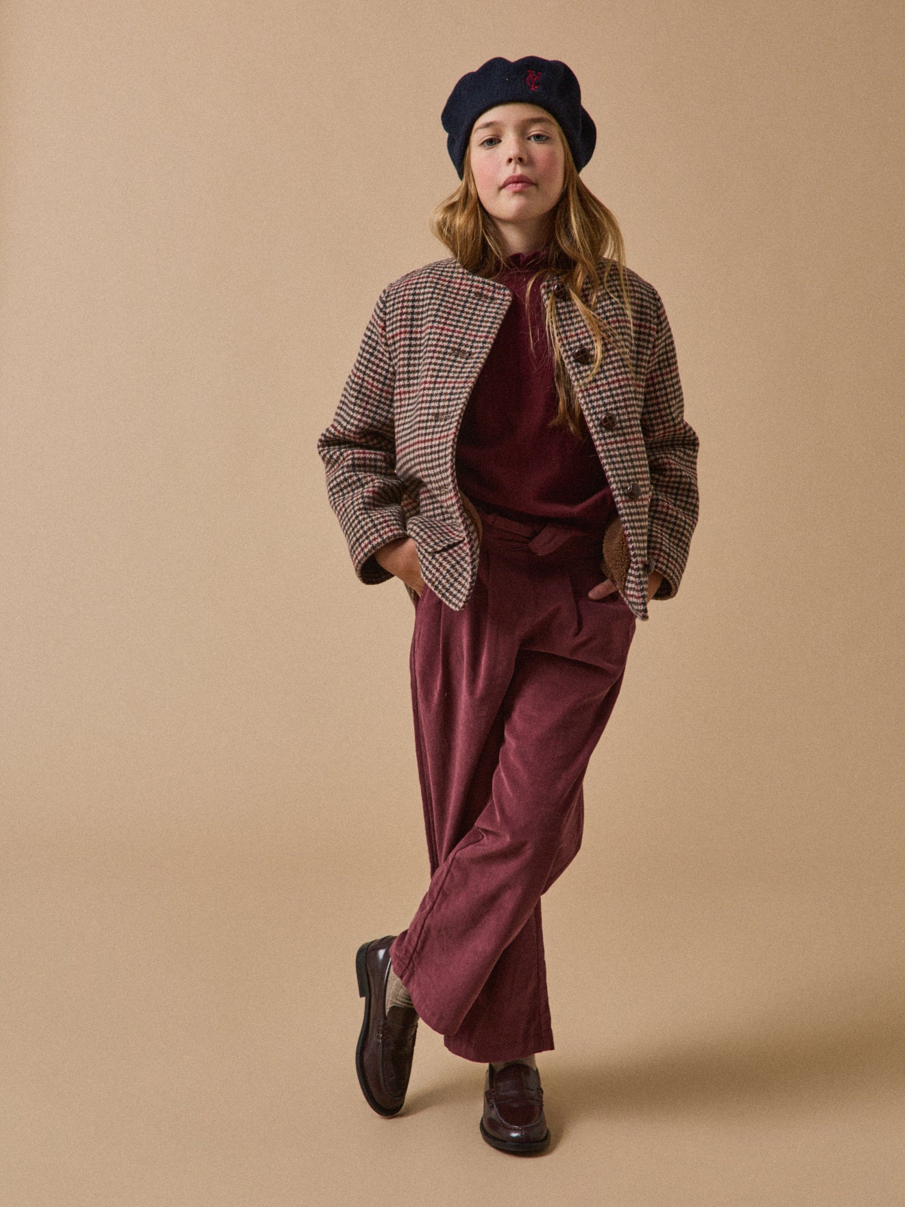 Mädchenhose, weit, aus Velours