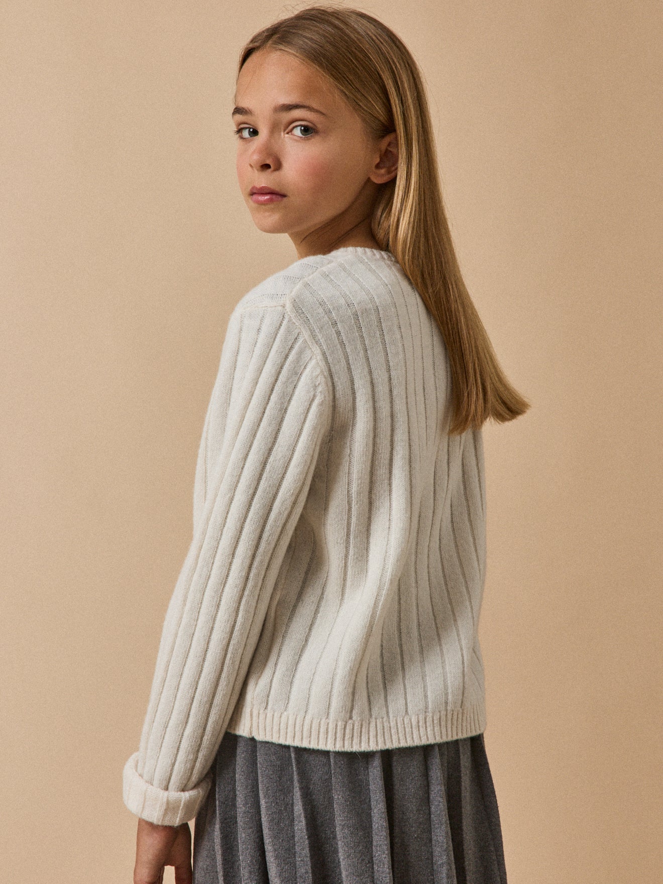 Mädchen-Cardigan, Rippenmuster, reine Merinowolle