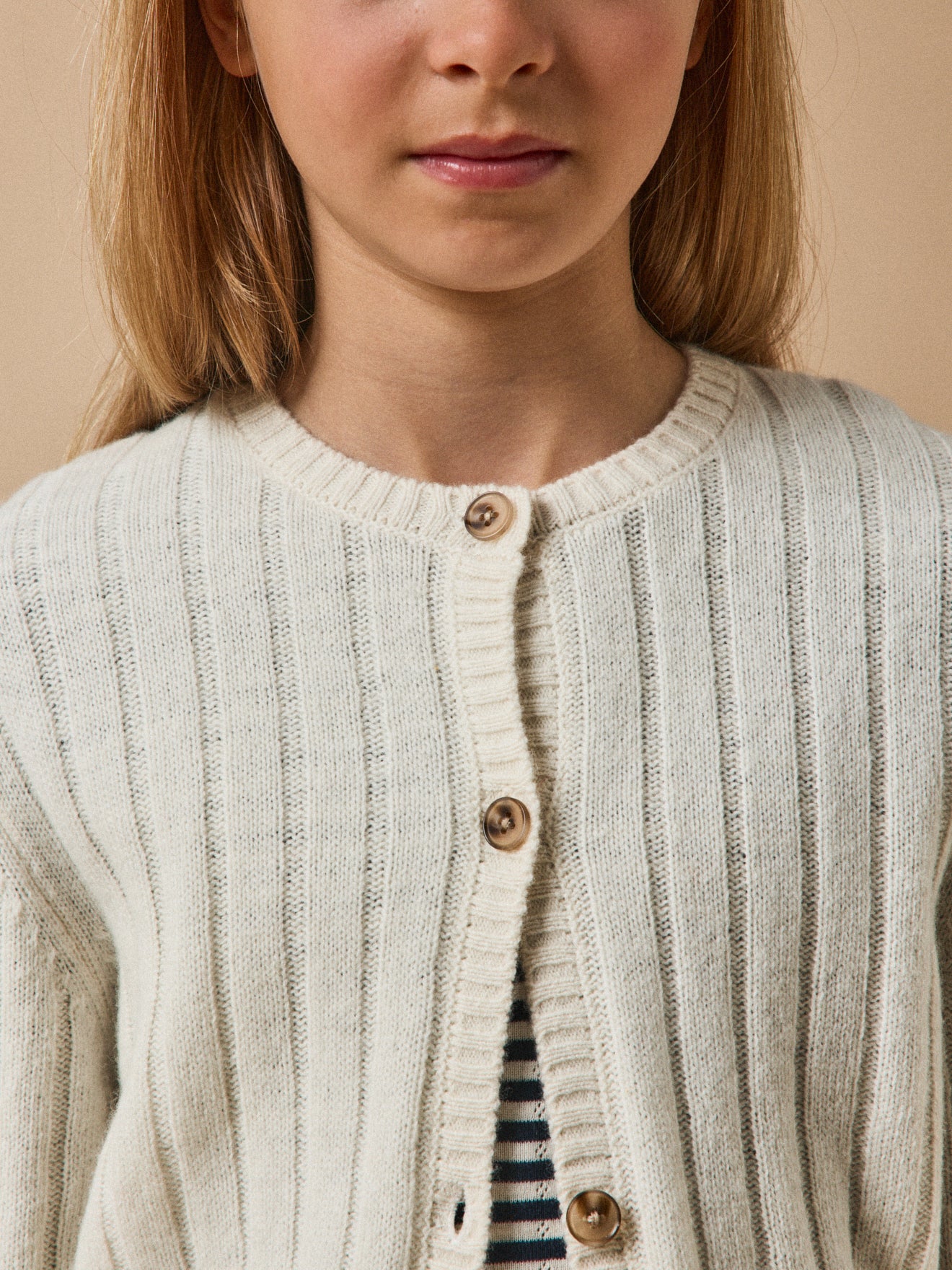 Mädchen-Cardigan, Rippenmuster, reine Merinowolle