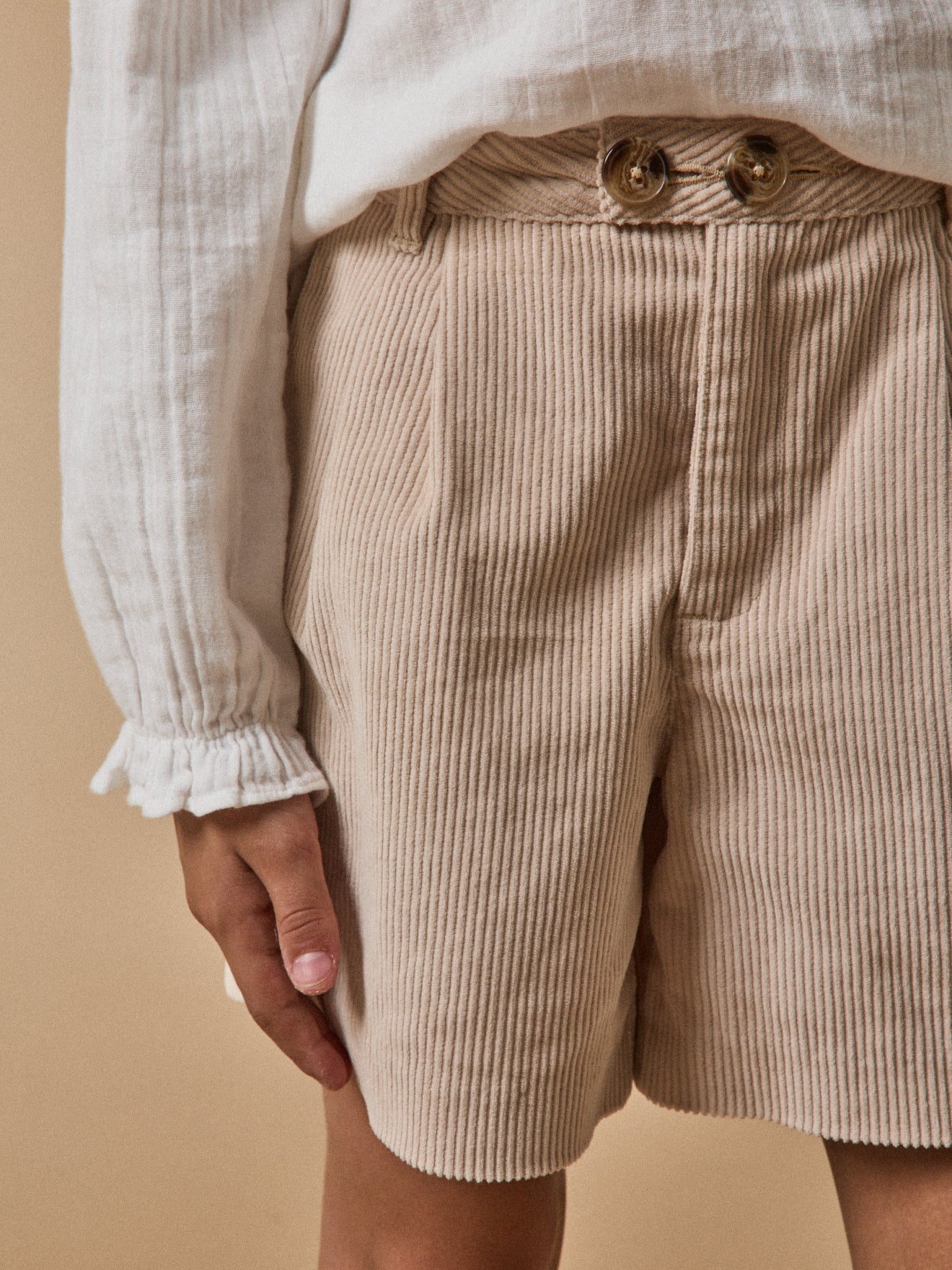 Mädchen-Shorts aus Velours mit hohem Bund