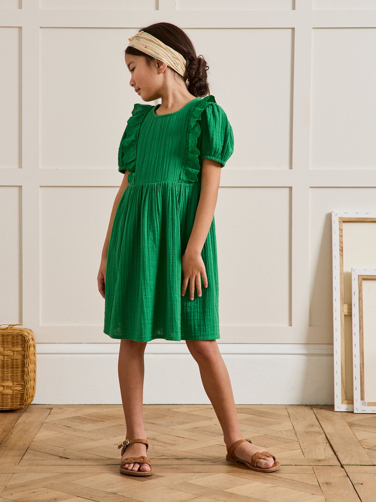 Mädchenkleid aus Bio-Baumwollgaze