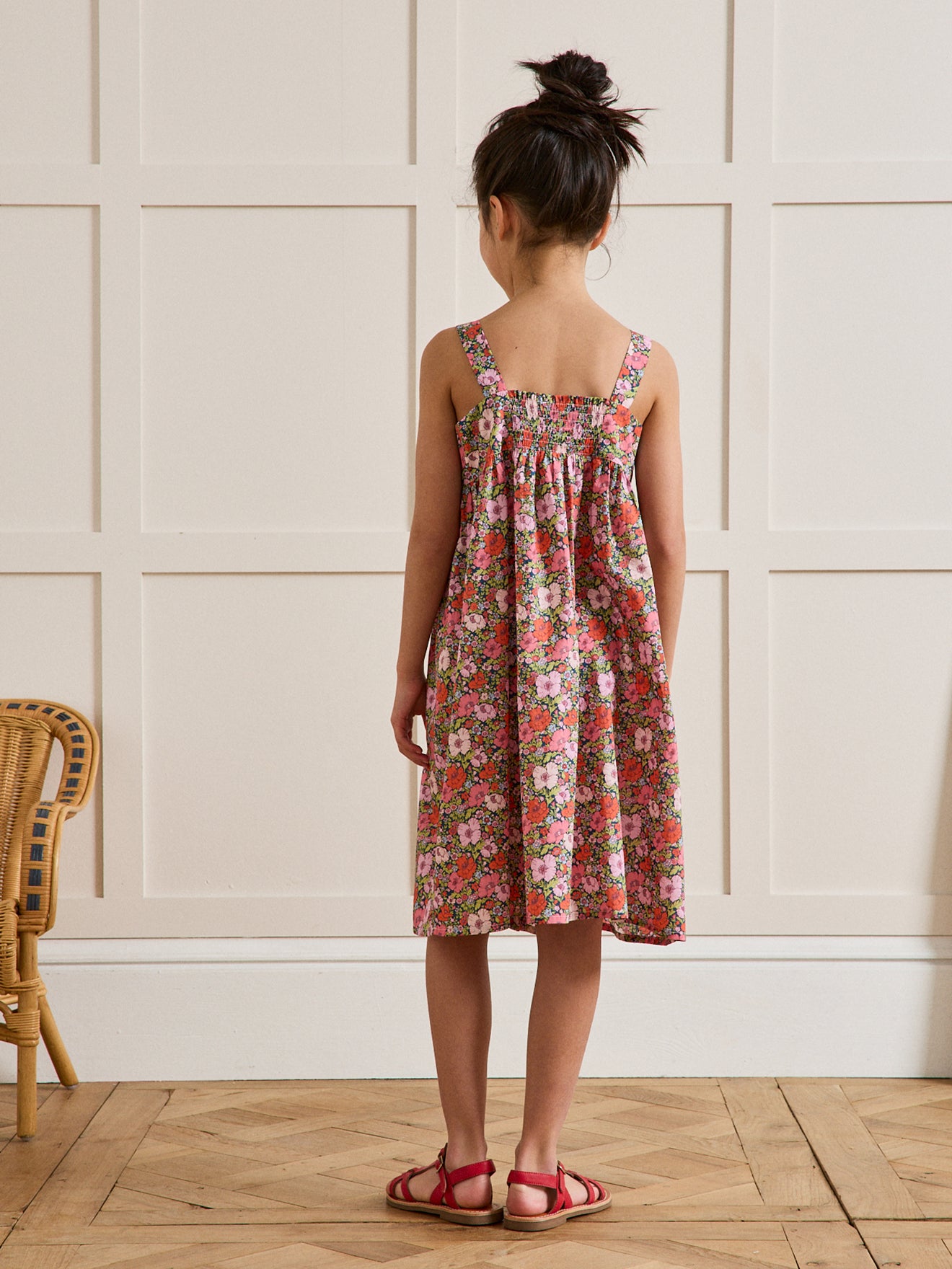 Mädchenkleid aus Liberty®-Stoff « Meadow Song »