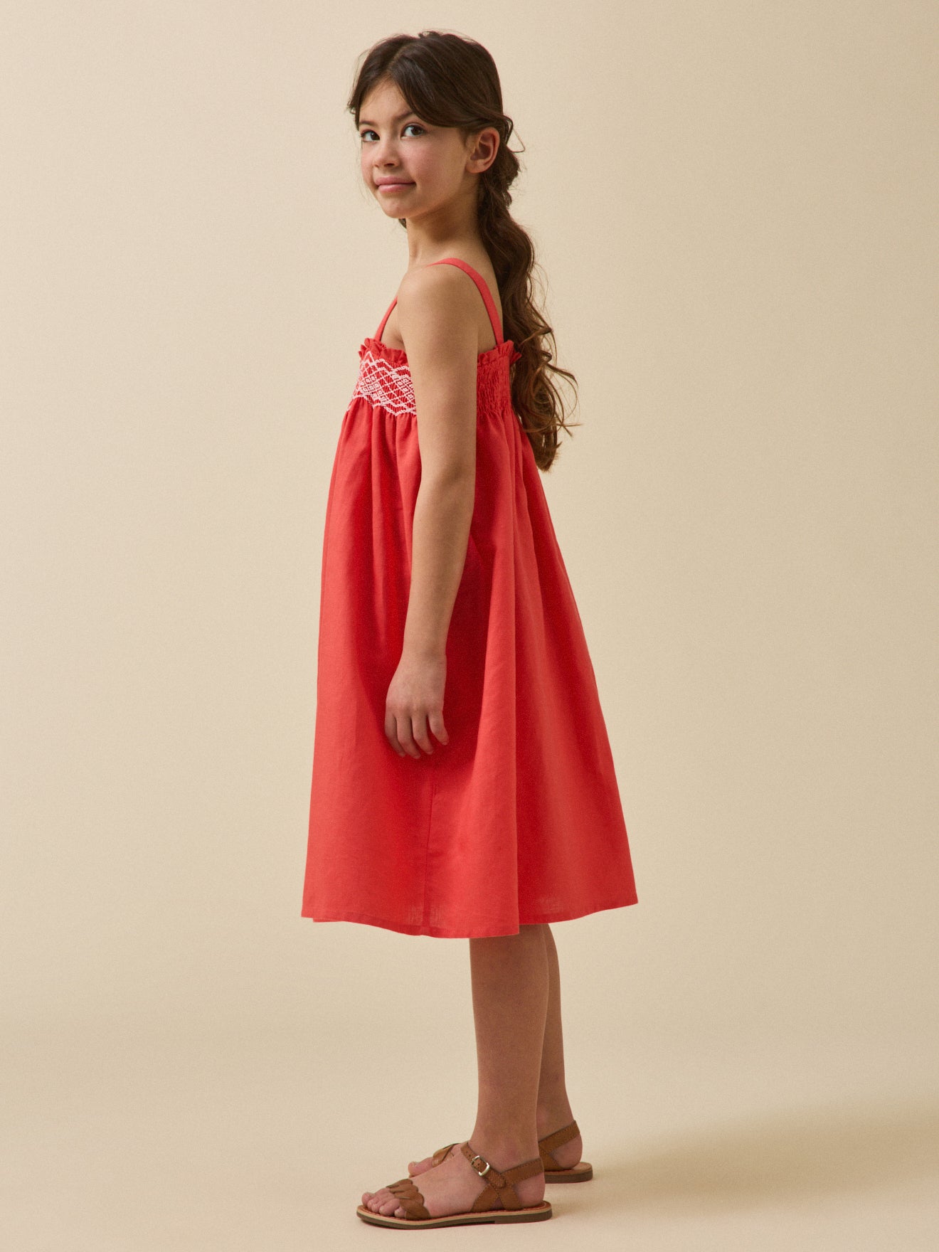 Mädchenkleid mit Smok