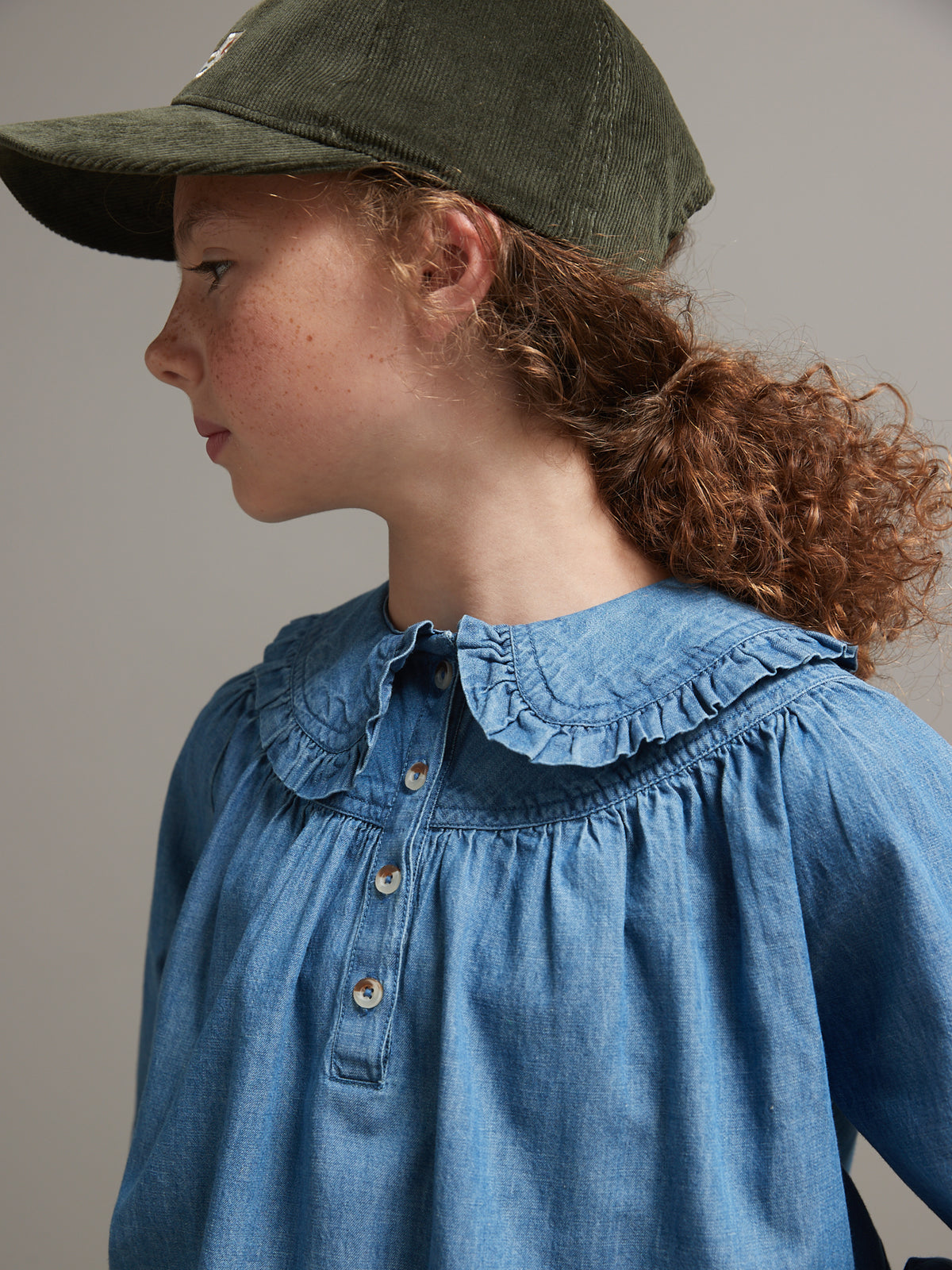 Mädchen-Tunika aus leichtem Denim