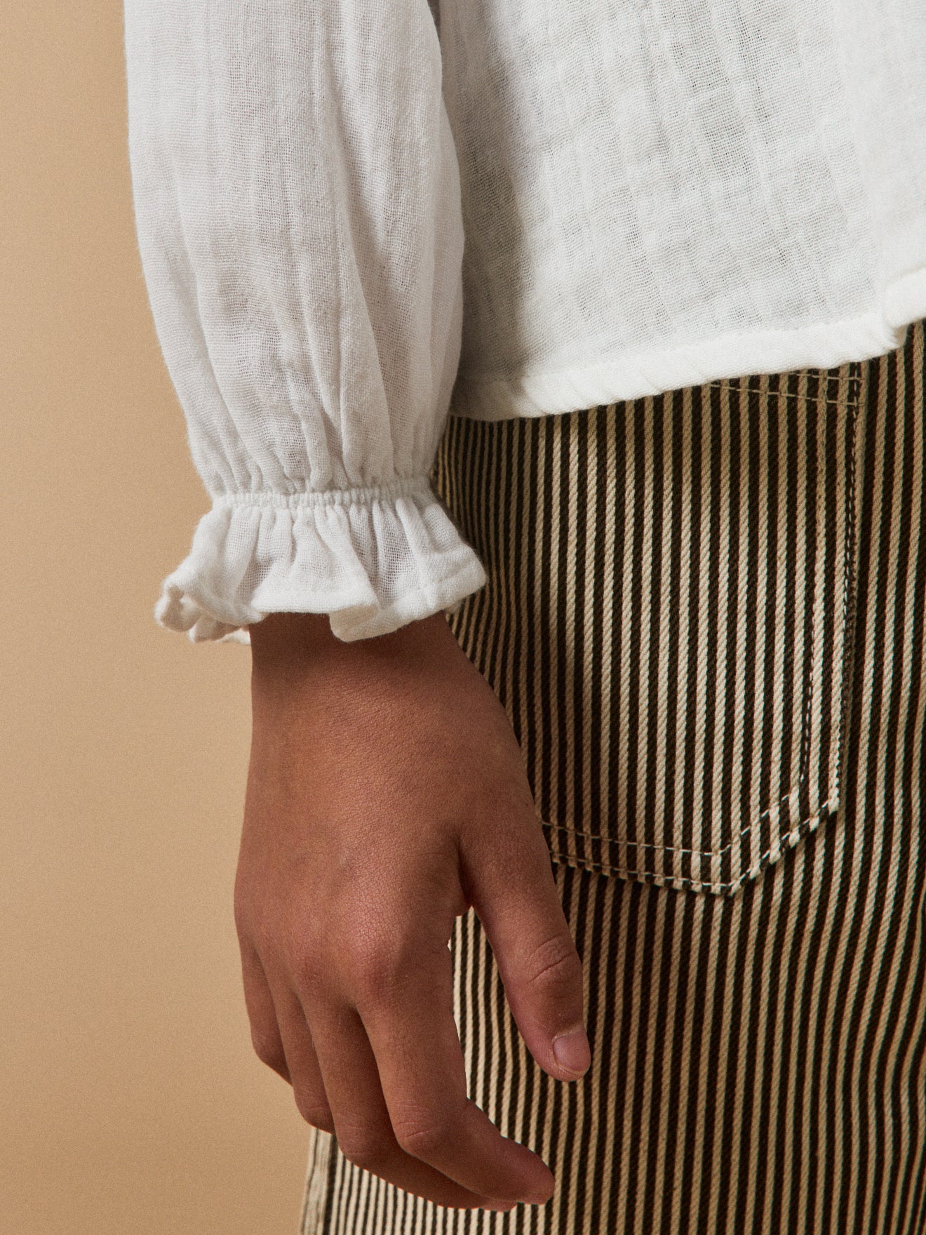 Mädchenbluse aus Baumwoll-Gaze