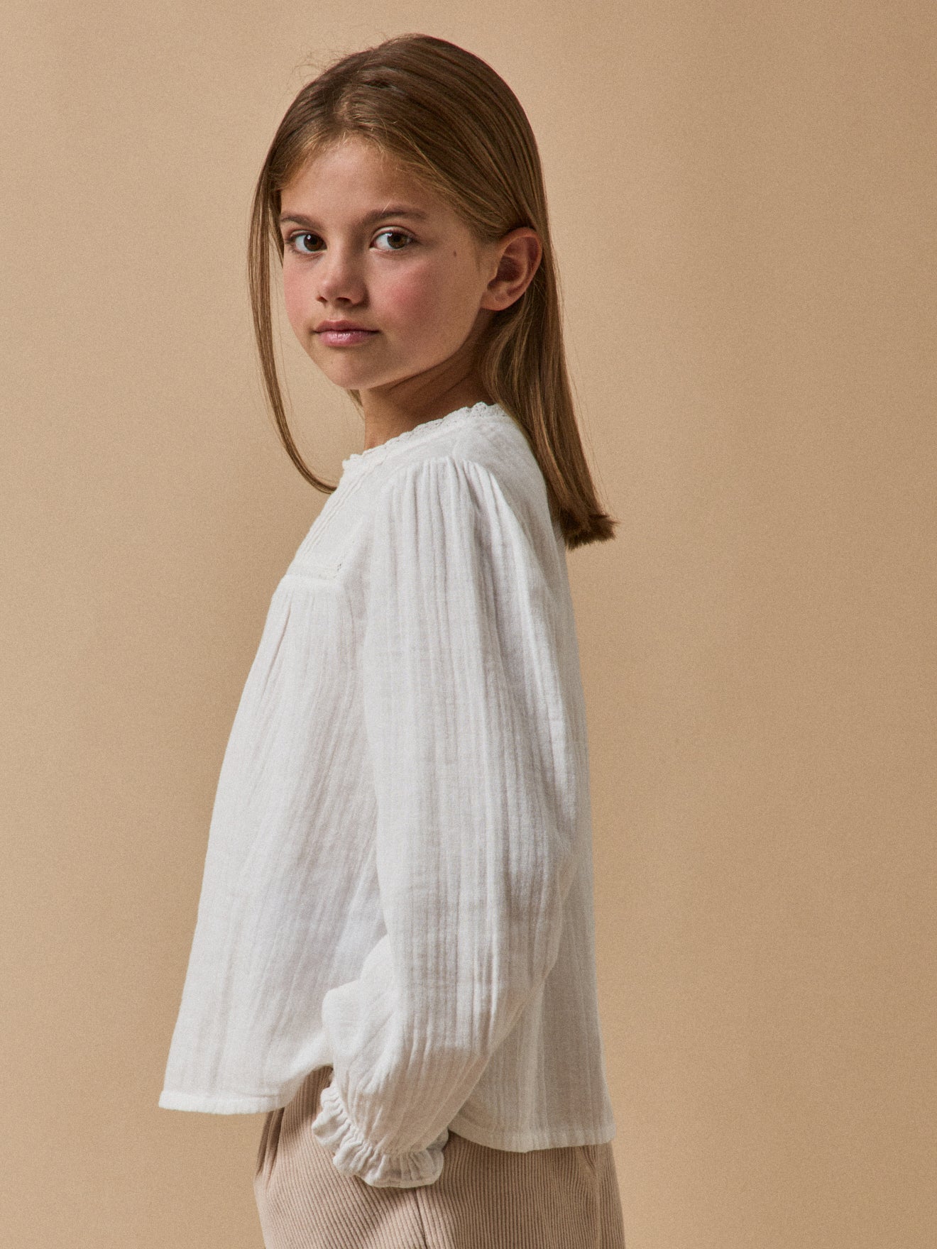 Mädchenhemd aus Baumwoll-Gaze, elegant