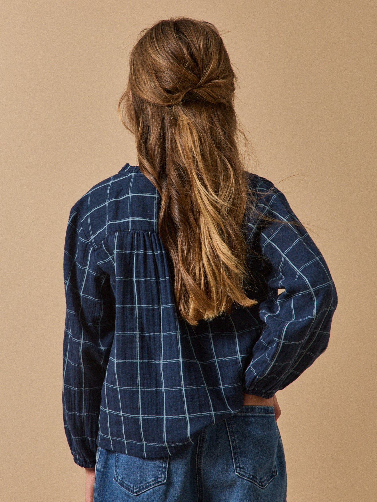 Mädchenbluse aus Baumwollgaze