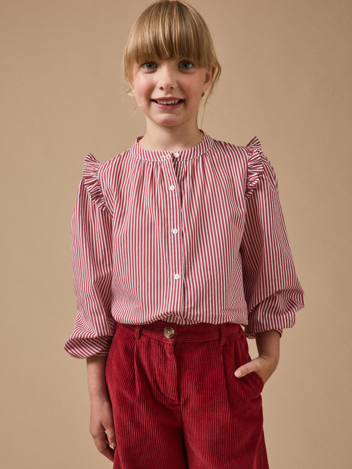 Mädchenbluse mit Volants, gestreift