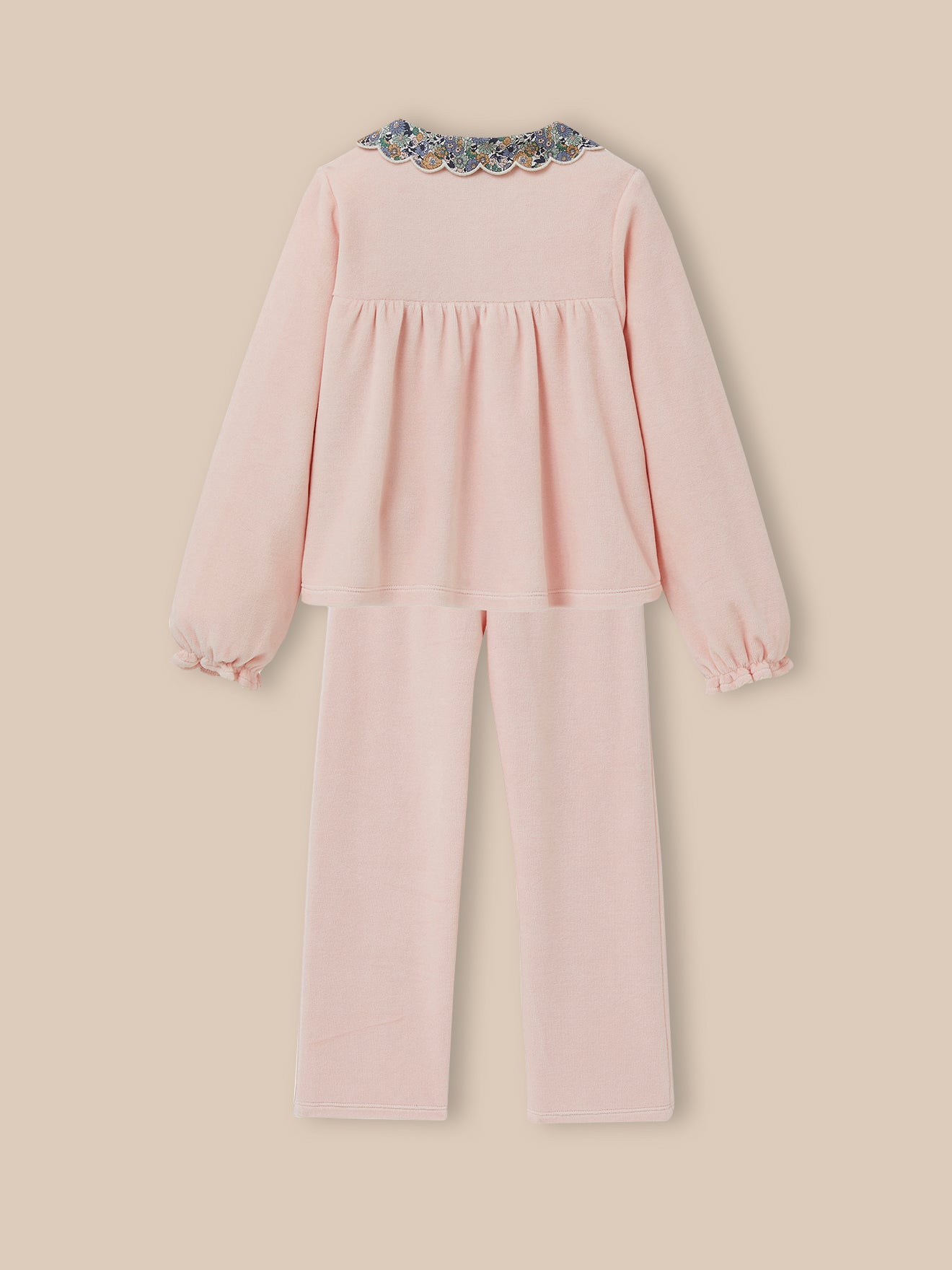 Mädchenpyjama aus Velours mit Kragen aus Liberty®-Stoff